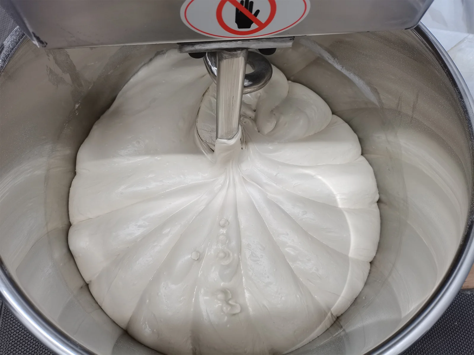 INTSUPERMAI Double Speed Dough Mixer Spiral Flour Mixing 30L Stainless Steel