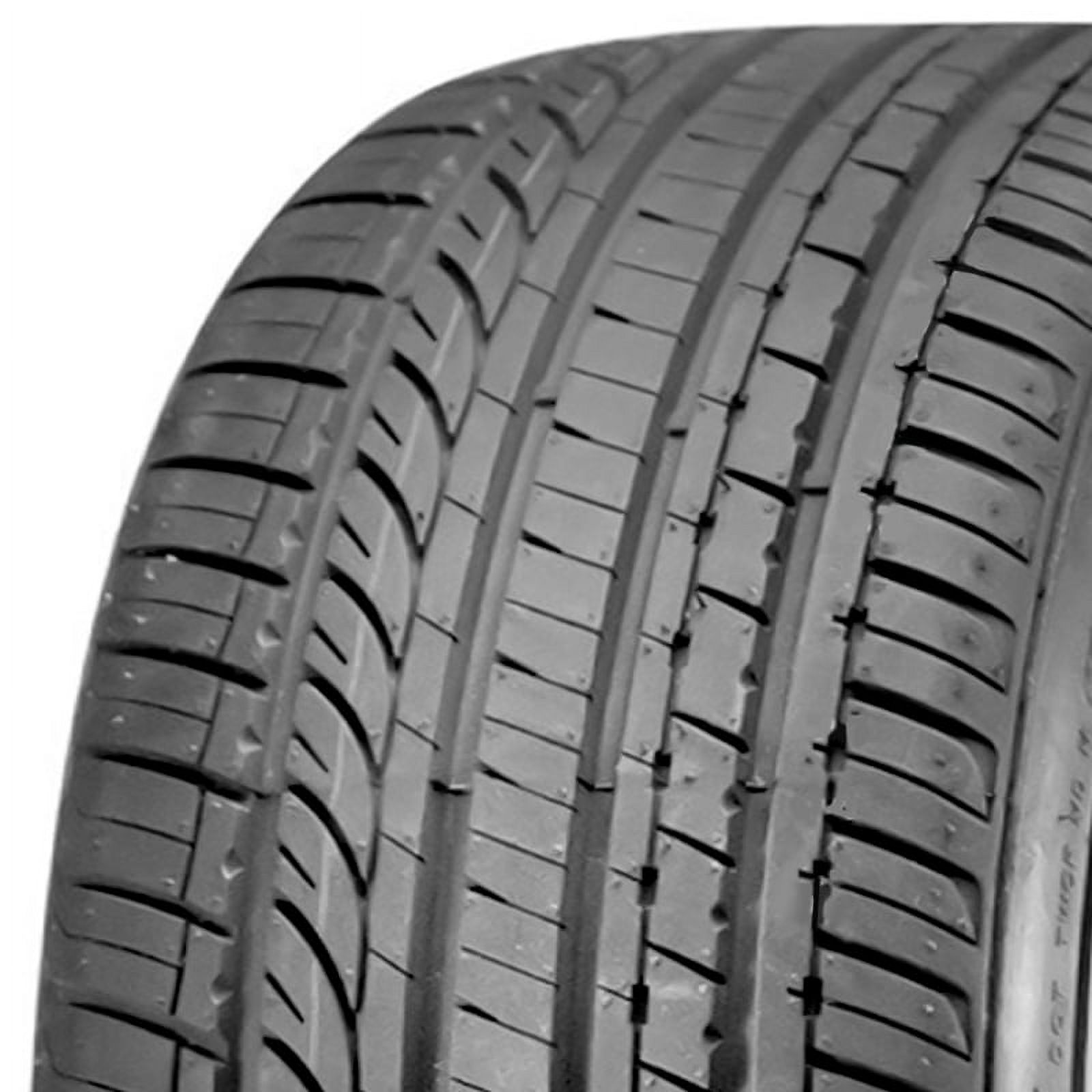 Lionhart LH-STR 205/75R15 107/102L D Tire