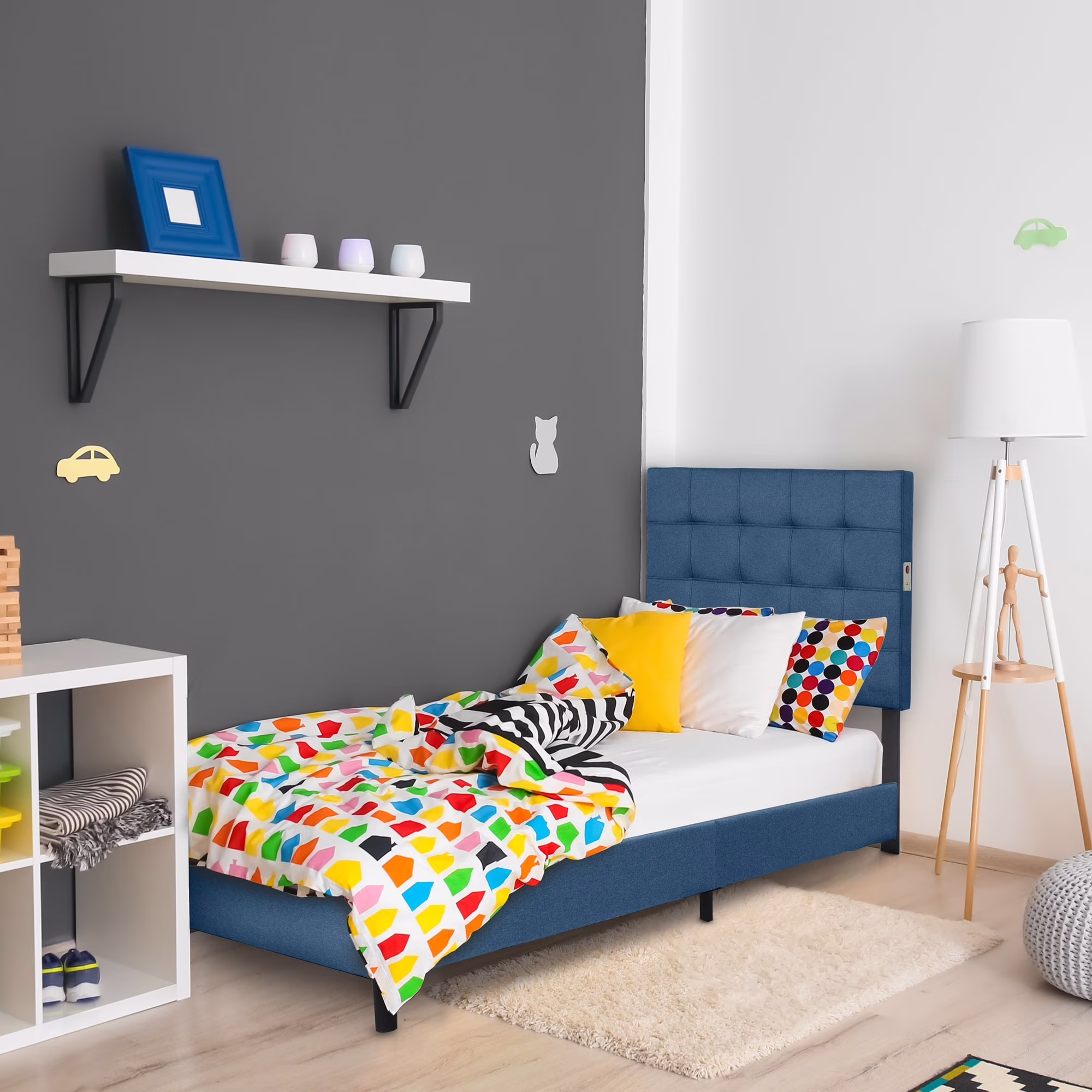 Madison Classic Wood Tufted Upholstered Bed, Queen, Blue/Black