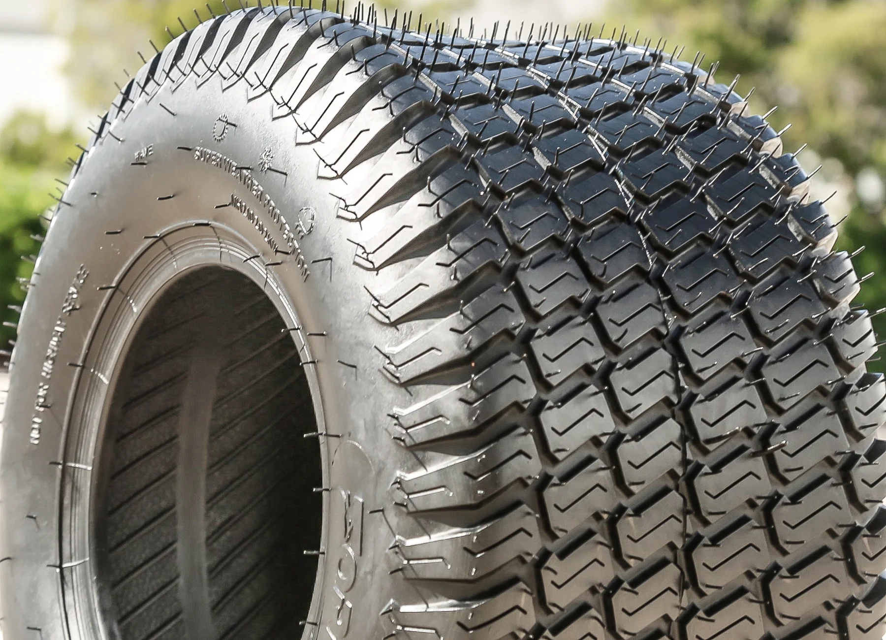 Forerunner Wave 23X10.50-12 23X10.50X12 48J 4 Ply Lawn & Garden Tire