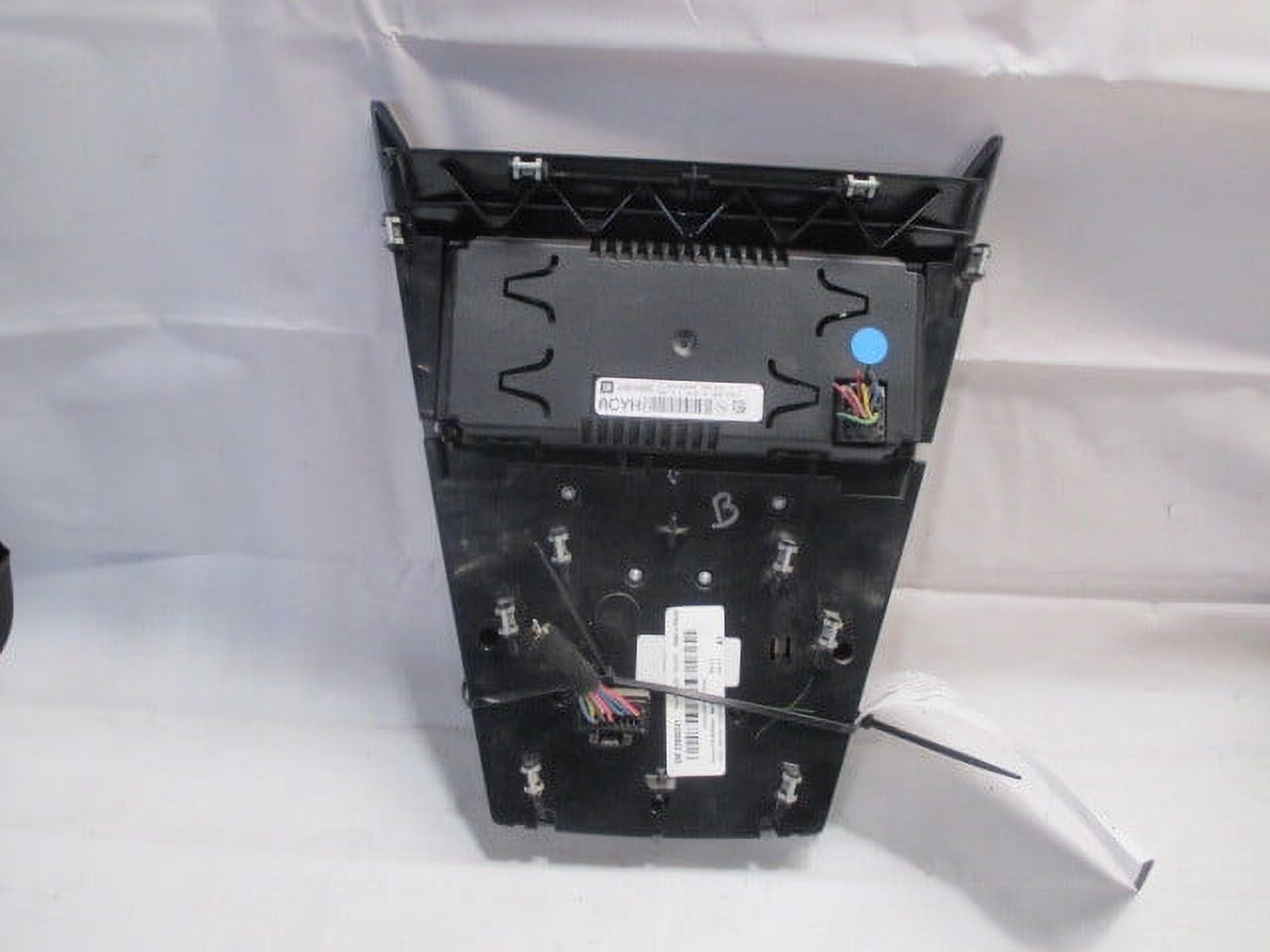 Pre-Owned 2013 2014 2015 Chevrolet Equinox Radio Control Panel w/Temperature Controls OEM (Good)