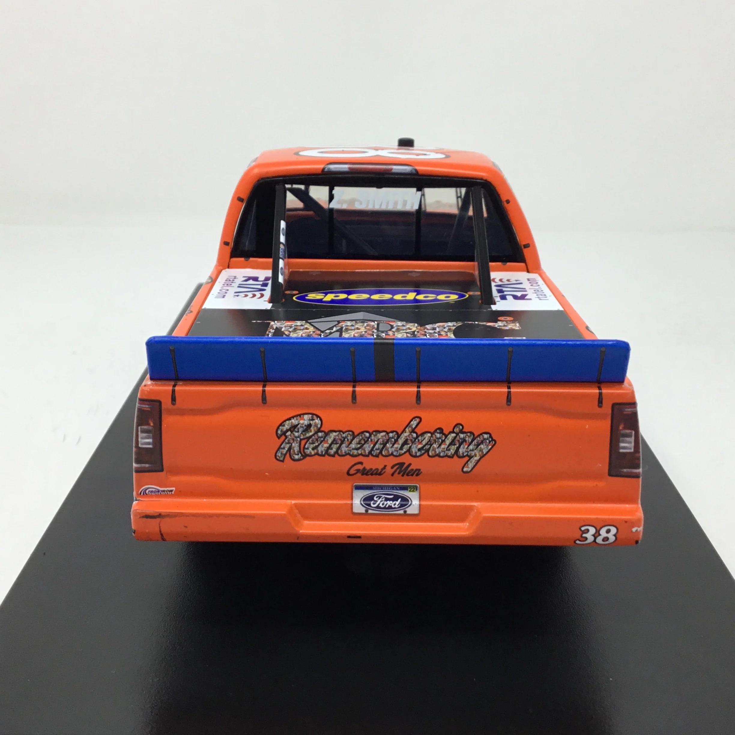 Zane Smith 2022 Michael Roberts Construction Phoenix Race Win 1:24 Diecast