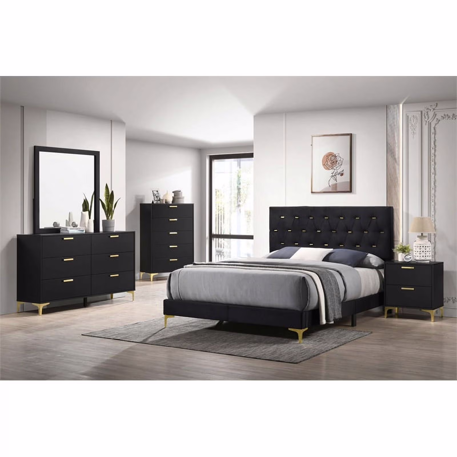 Maklaine 5-piece Wood Panel Queen Bedroom Set Black and Gold