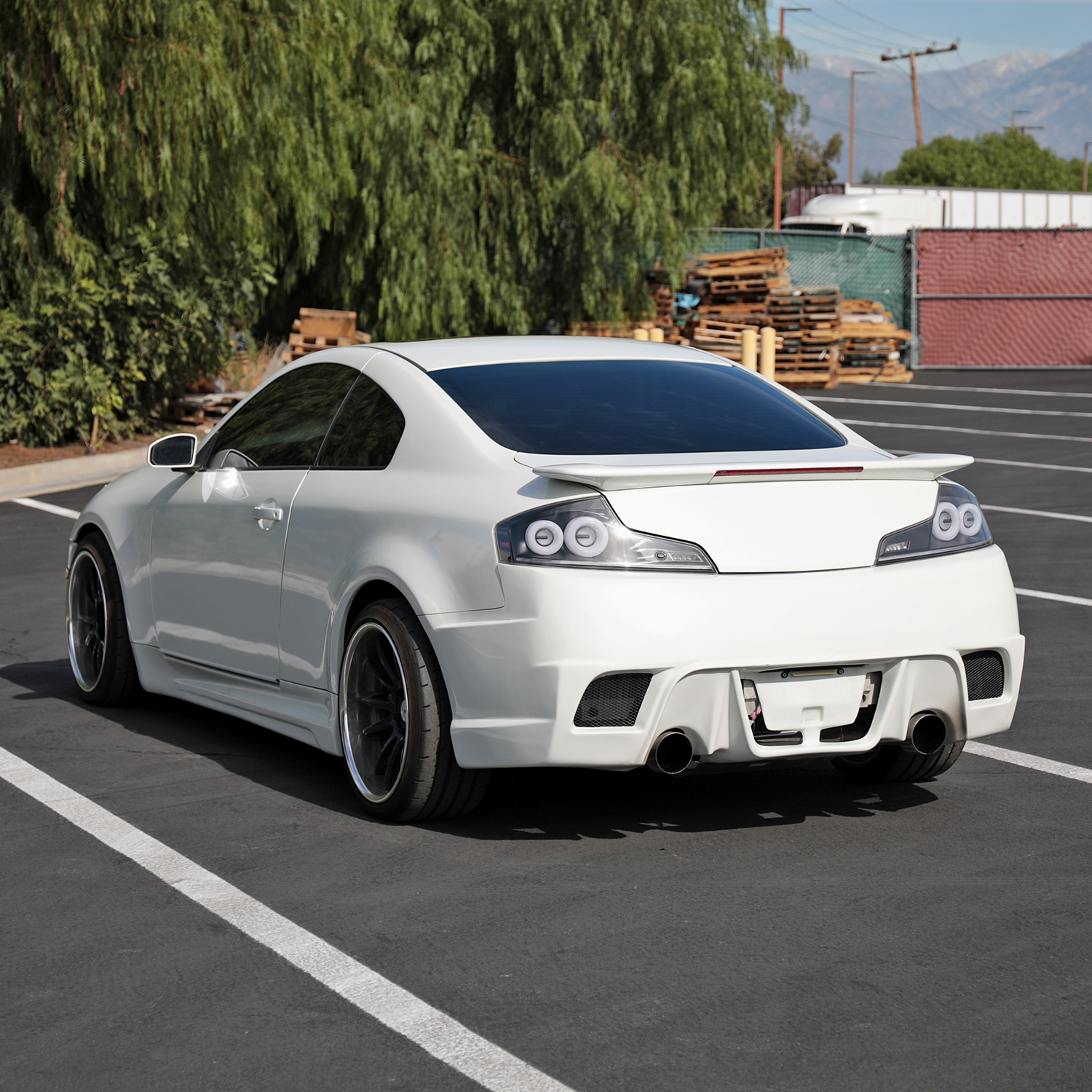 Spec D Tuning  Breathing Light Effect Coupe LED Tail Lights with Matte Black Housing Clear Lens White LED Bar Sequential Turn Signal for 2003-2007 Infiniti G35