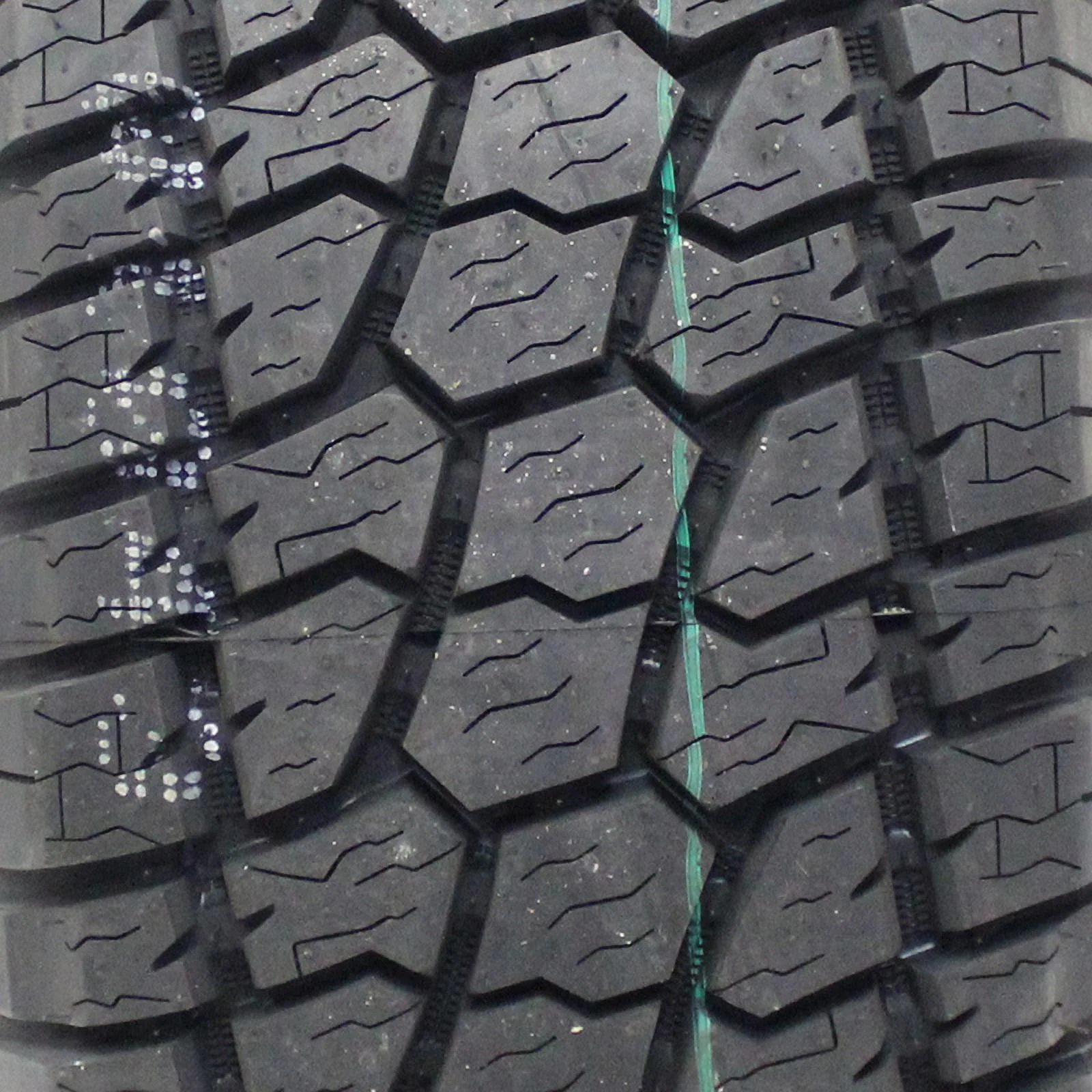 Radar Renegade A/T5 LT285/50R22 121/118R Light Truck Tire