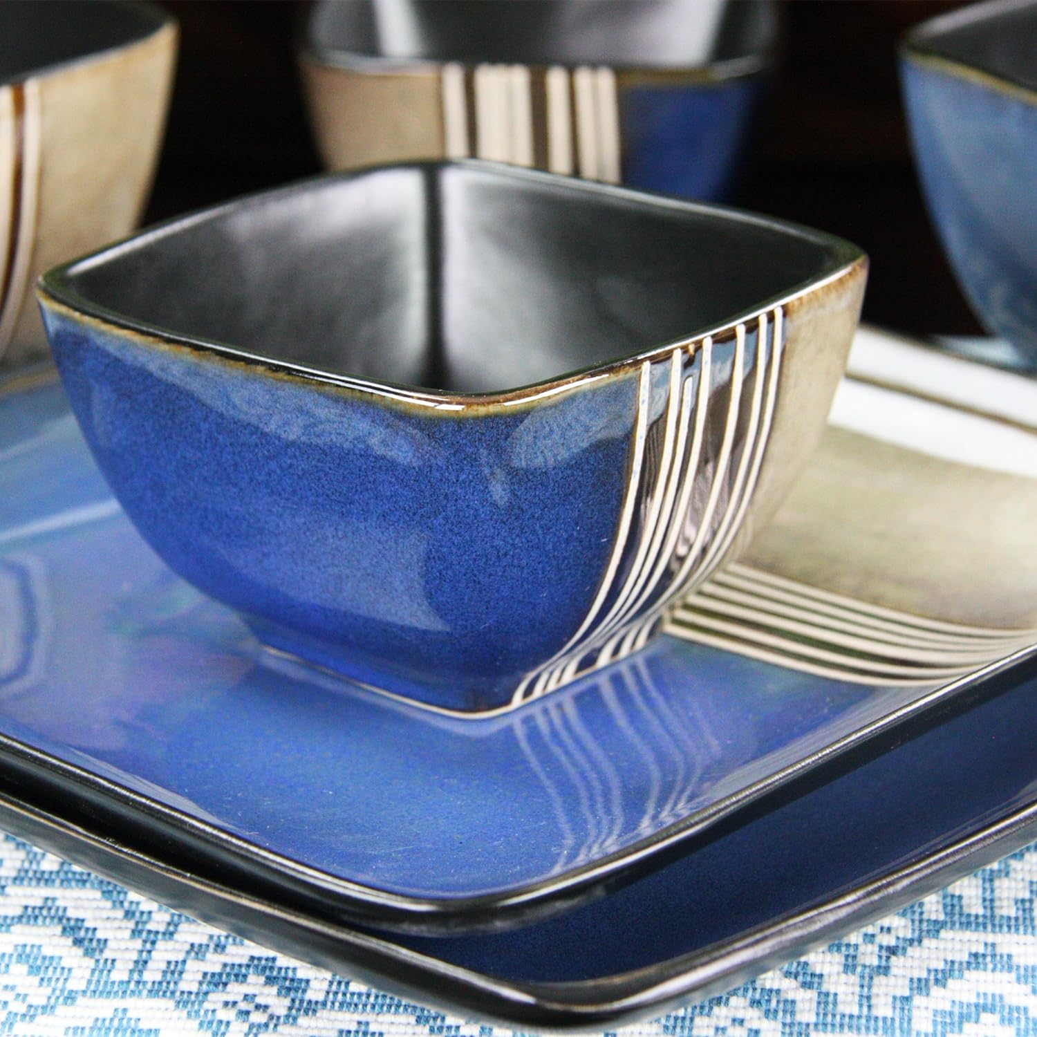 Square  Loft Collection Dinnerware Dish Set, 16 Piece, Blue And Tan With White Accents