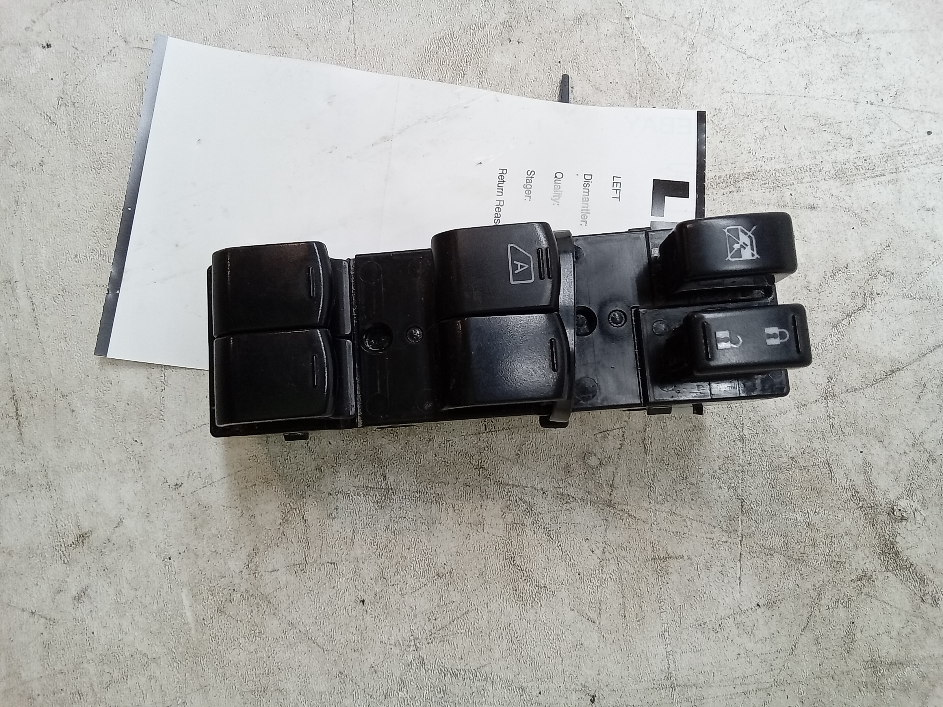 Pre-Owned 13 Subaru Impreza Front Drivers Master Window Switch W/ Lock OEM (Good)