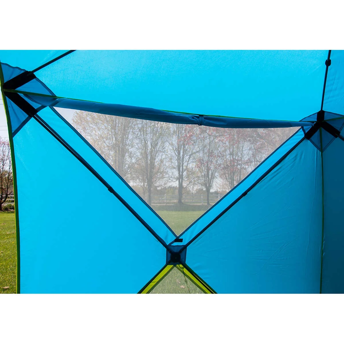 Old Bahama Bay Pop Up Shelter