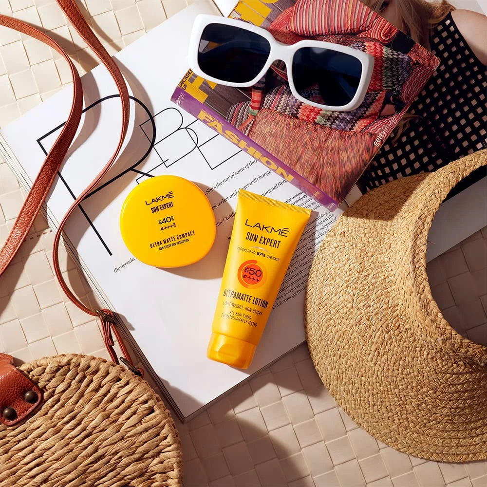 Lakme Sun Expert SPF 50 PA++ Ultra Matte Lotion Sunscreen, Blocks Upto 97% Harmful Sunrays, 50 ml
