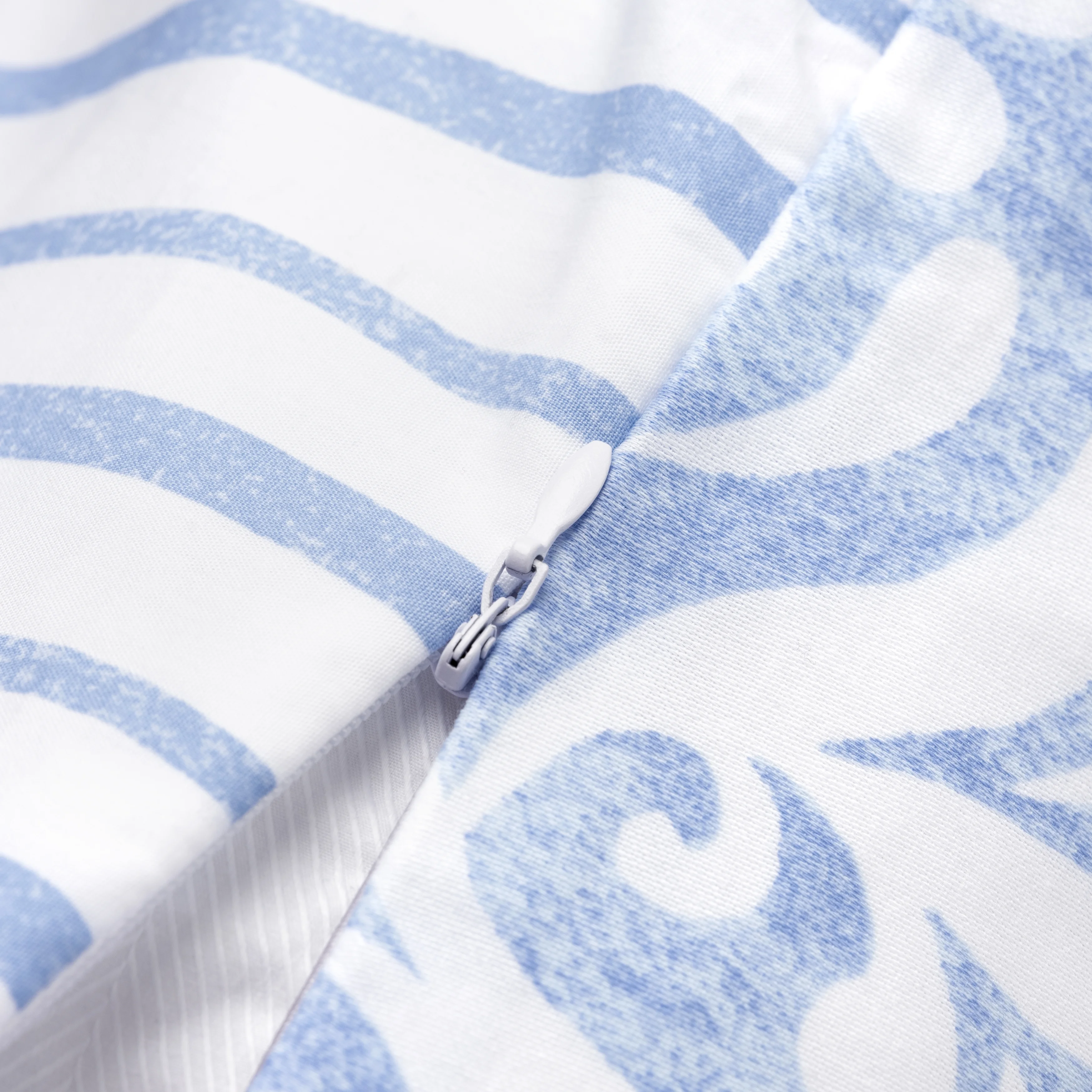 Martha Stewart Avery Medallion 3 Piece Duvet Set