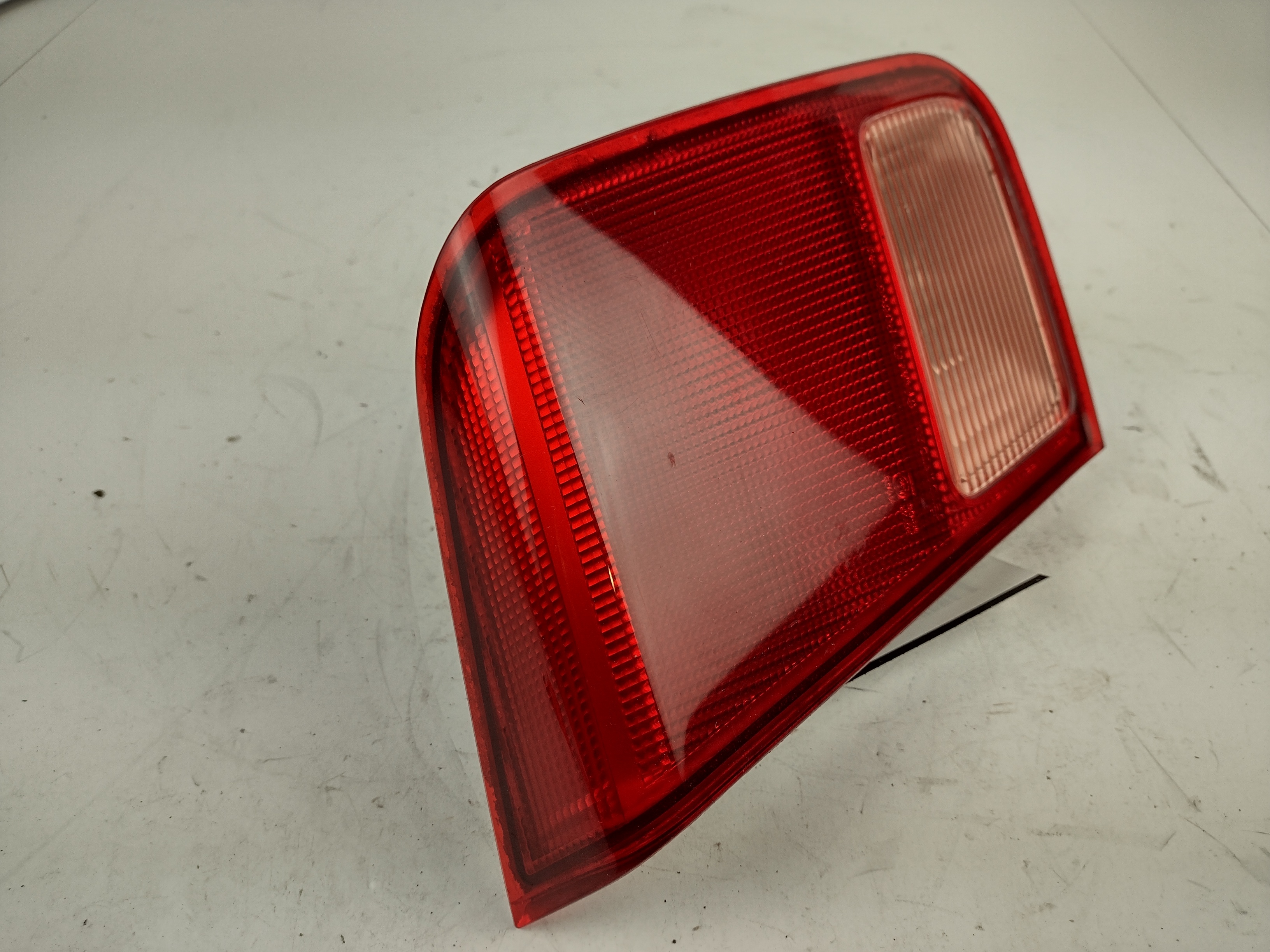 Pre-Owned 01 02 Honda Civic LH Left Driver Side Lid Mounted Tail Light OEM (Good)
