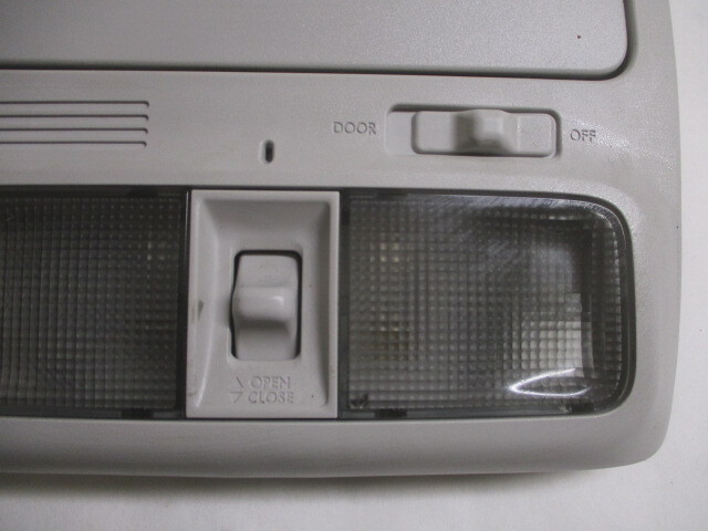 Pre-Owned Subaru Forester Overhead Roof Console w/Sunroof OEM LKQ (Good)