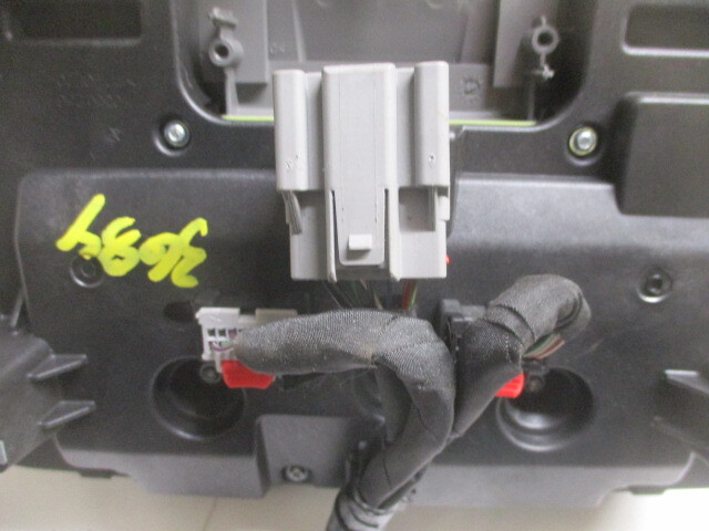 Pre-Owned Chevrolet Silverado 1500 2500 Overhead Roof Console w/Onstar OEM LKQ (Good)