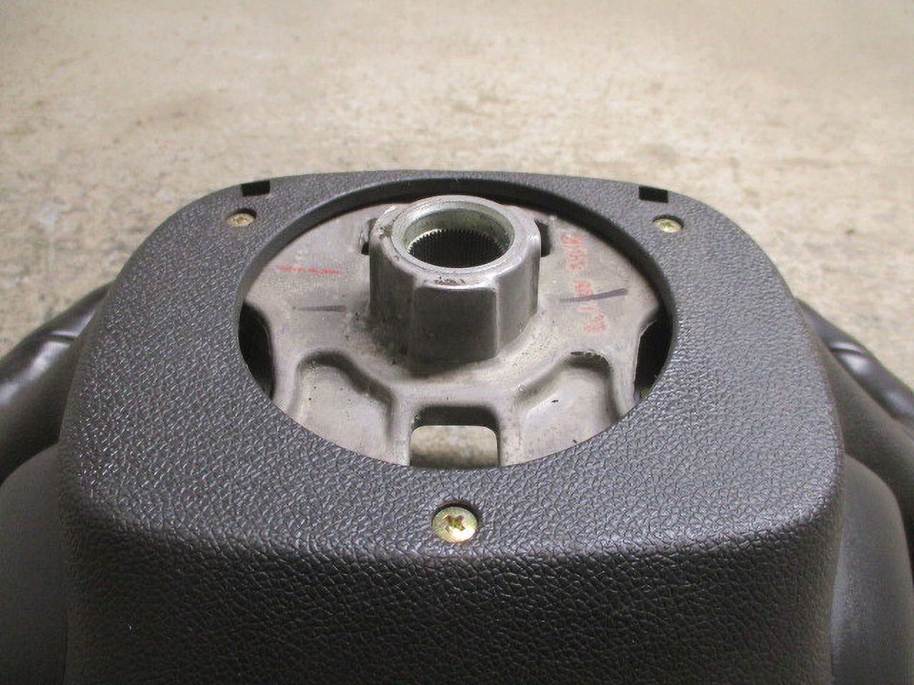 Pre-Owned 2017 Chevrolet Traverse Leather Steering Wheel w/Cruise OEM LKQ (Good)