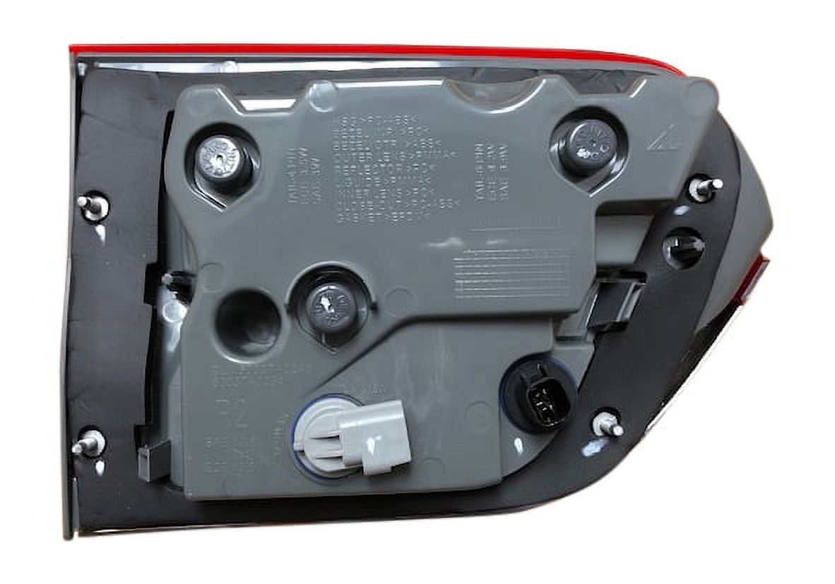 2016 Jeep Grand Cherokee 75th Anniversary Submodel without Gray Trim (Right Passenger Side) Tail Light Assembly