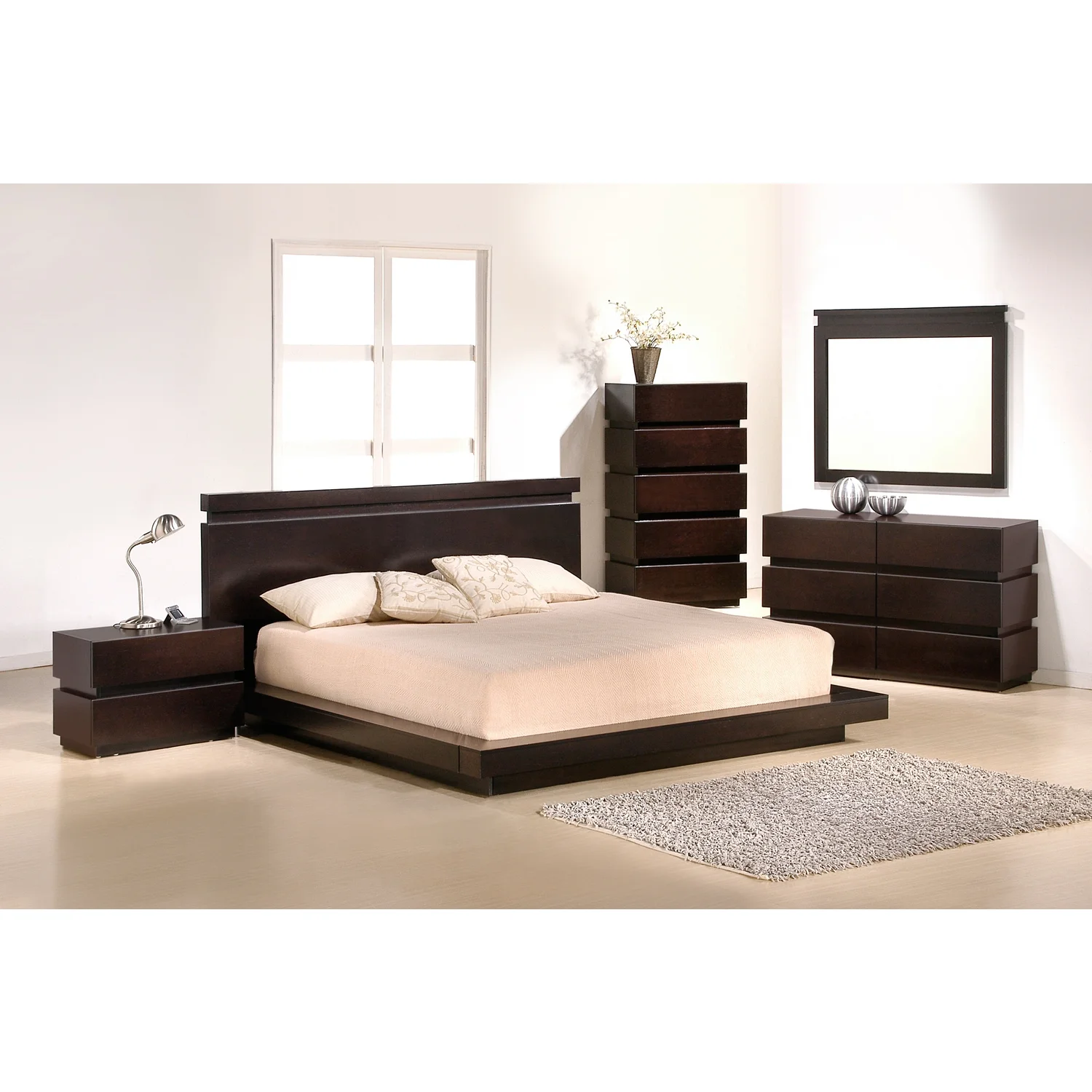 J&M Furniture Knotch Queen Size Bed