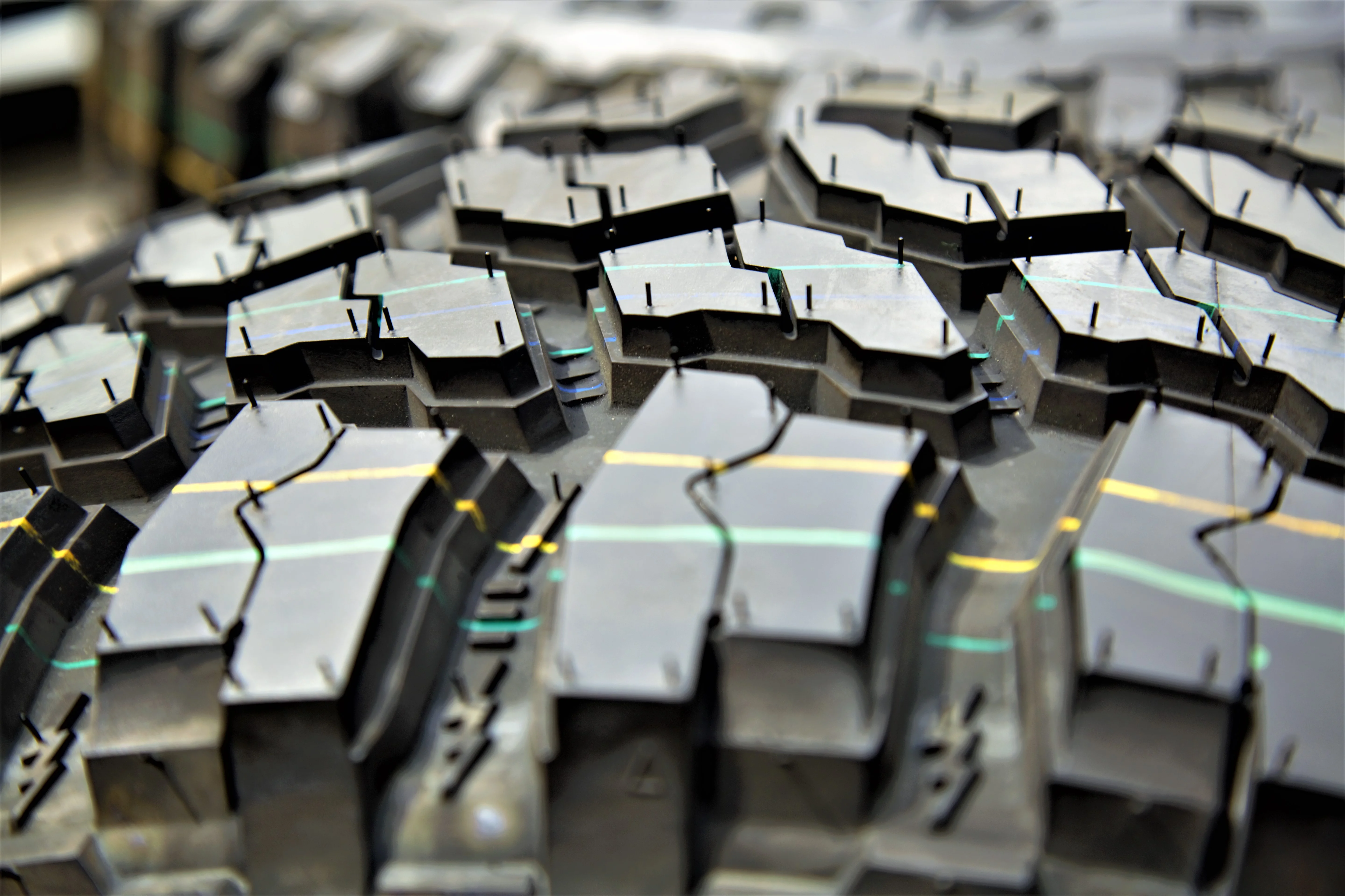 Thunderer Trac Grip M/T LT 37X12.50R20 Load F 12 Ply MT Mud Tire