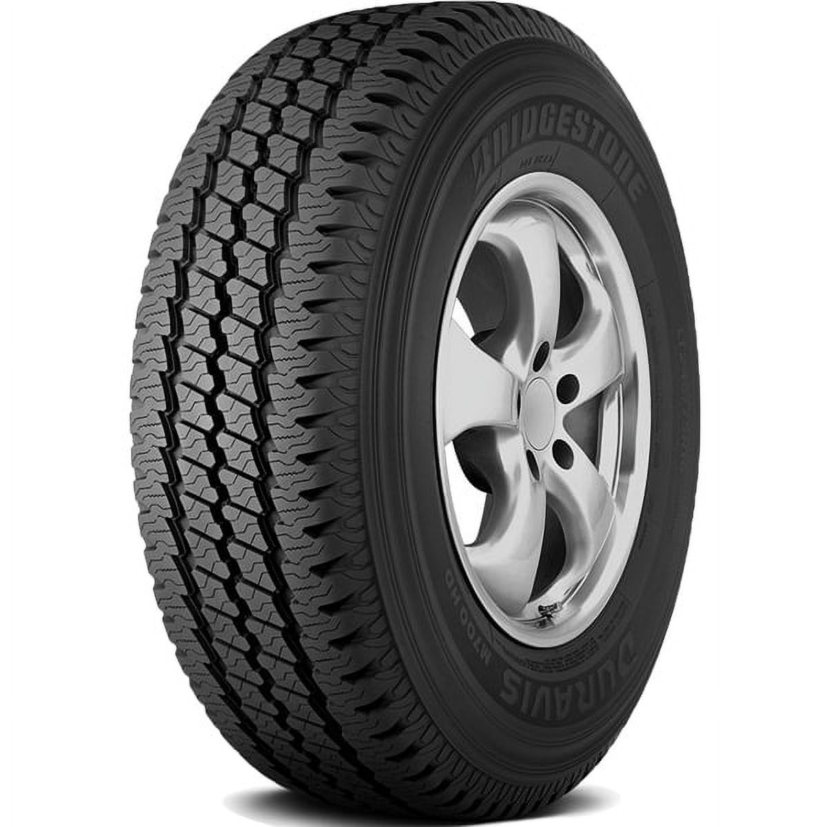 Bridgestone Duravis M700 265/70R17 121 Q Tire