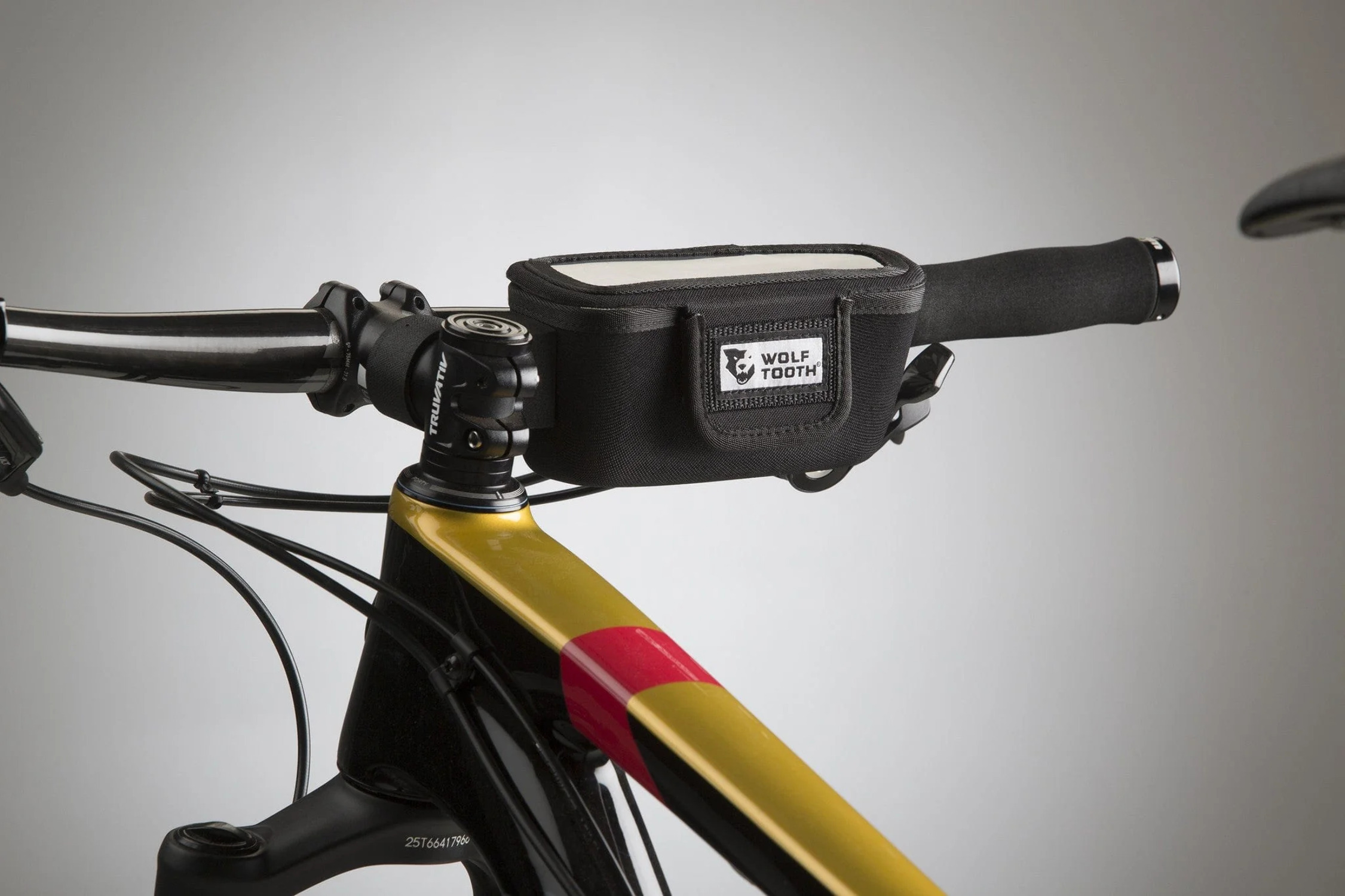 Wolf Tooth Components Mountain Barbag Left Black