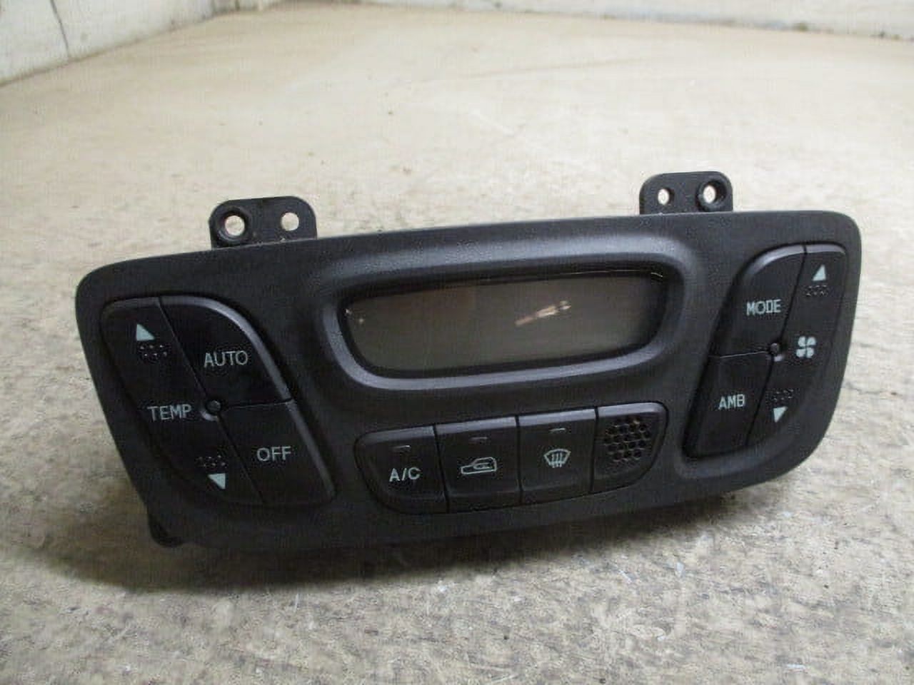 Pre-Owned 02 03 04 05 06 Hyundai Santa Fe Automatic Climate AC Heater Control OEM LKQ (Good)
