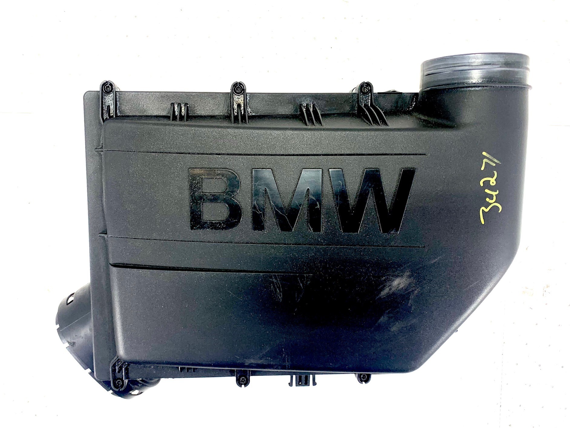 Pre-Owned 2011-2013 BMW 535i Air Cleaner Assembly 3.0L Turbo Black OEM (Good)