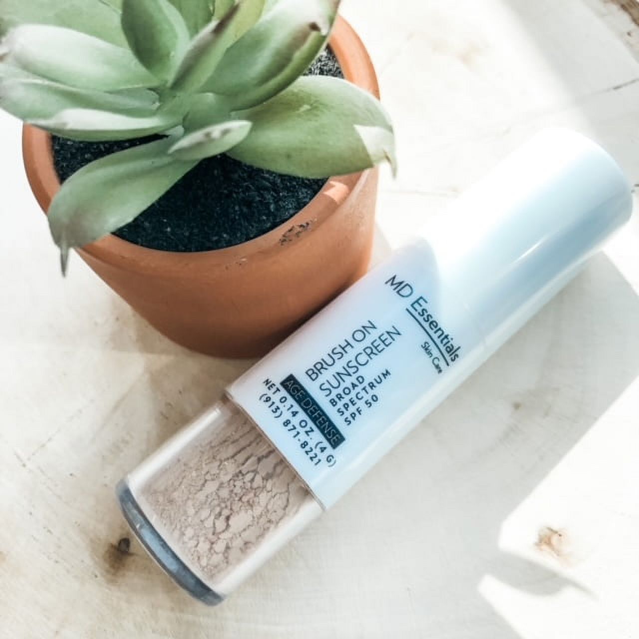 Brush On Mineral Sunscreen