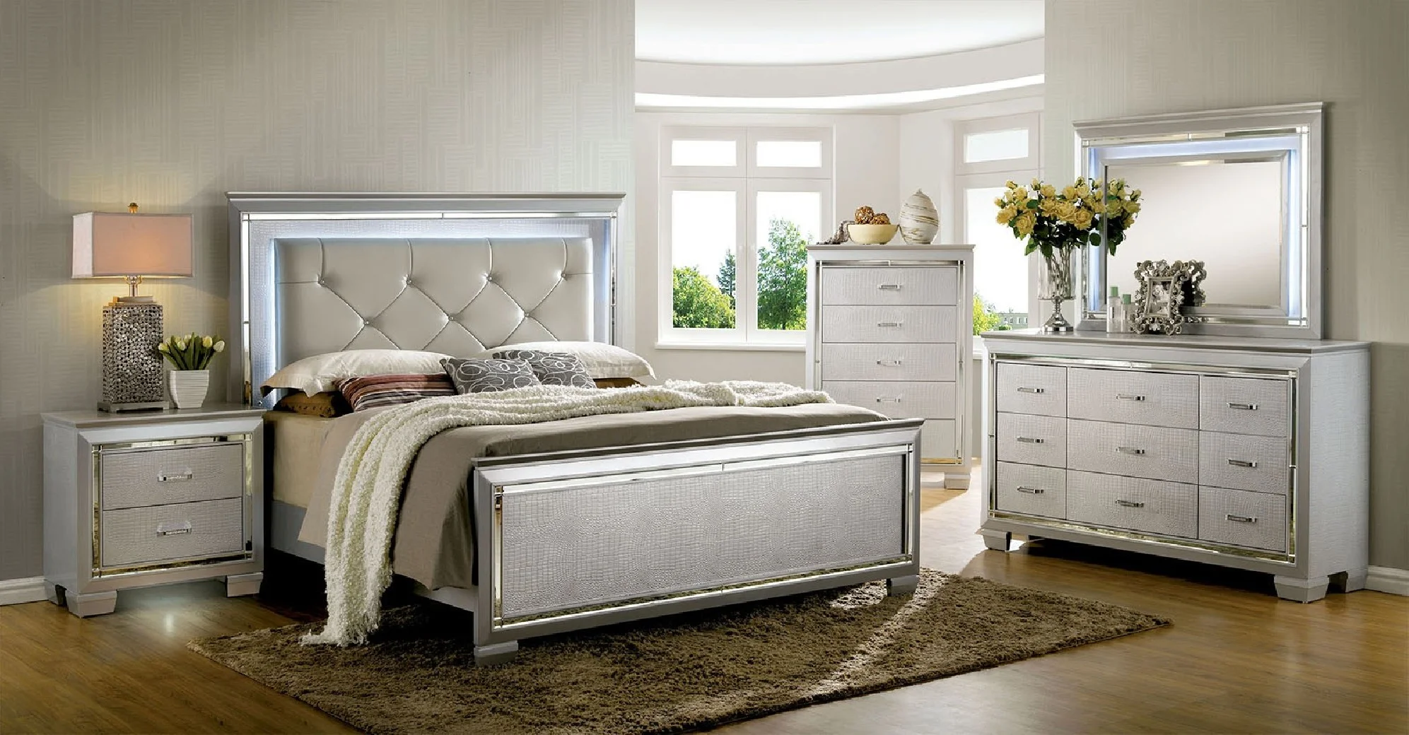 6pc Est King Size Bed LED Luxurious Bedroom Furniture Dresser Mirror 2x Nightstands Chest Silver Solid wood Tufted Leatherette