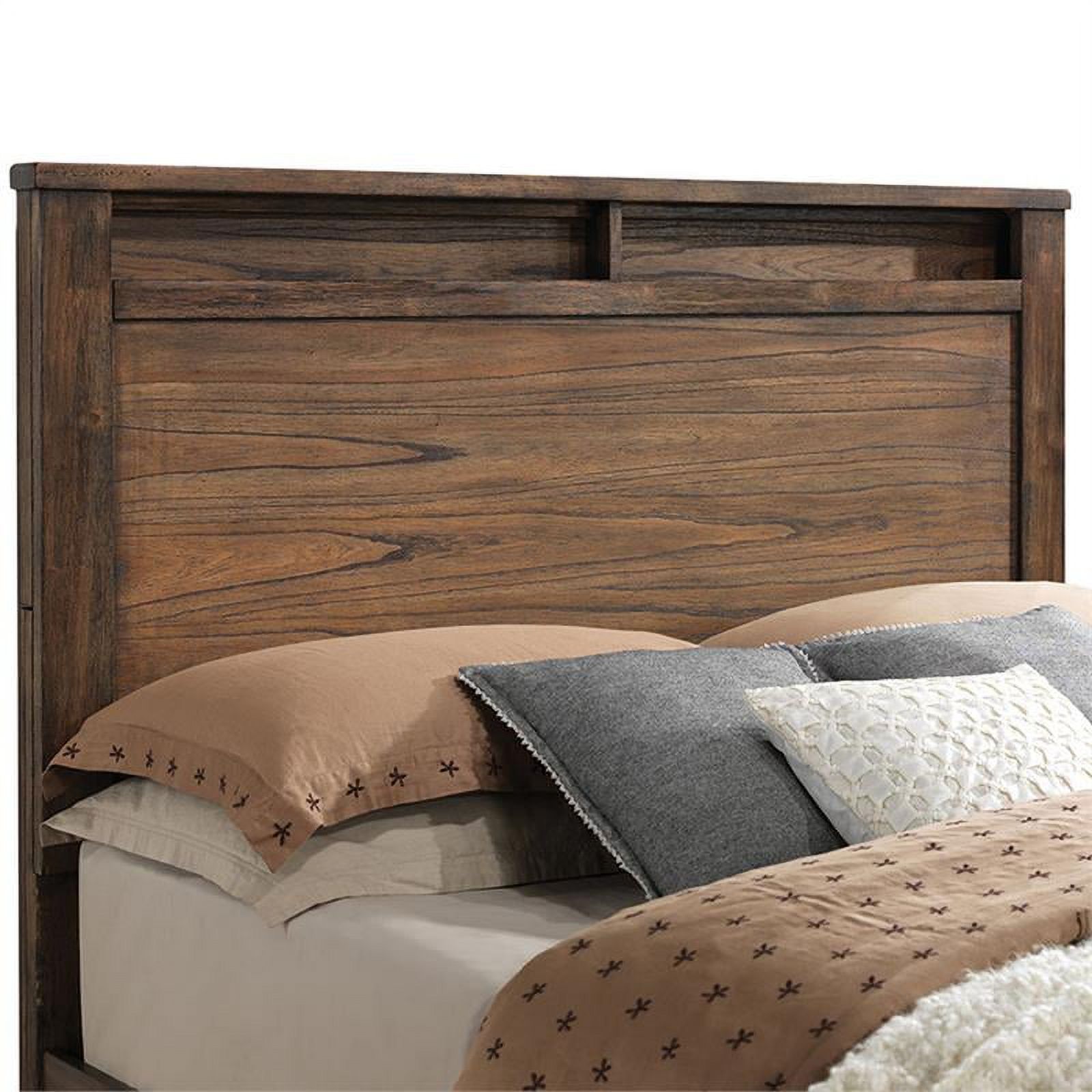 Furniture of America Nangetti 2-Piece Wood Oak Queen Bedroom Set - Queen+Chest