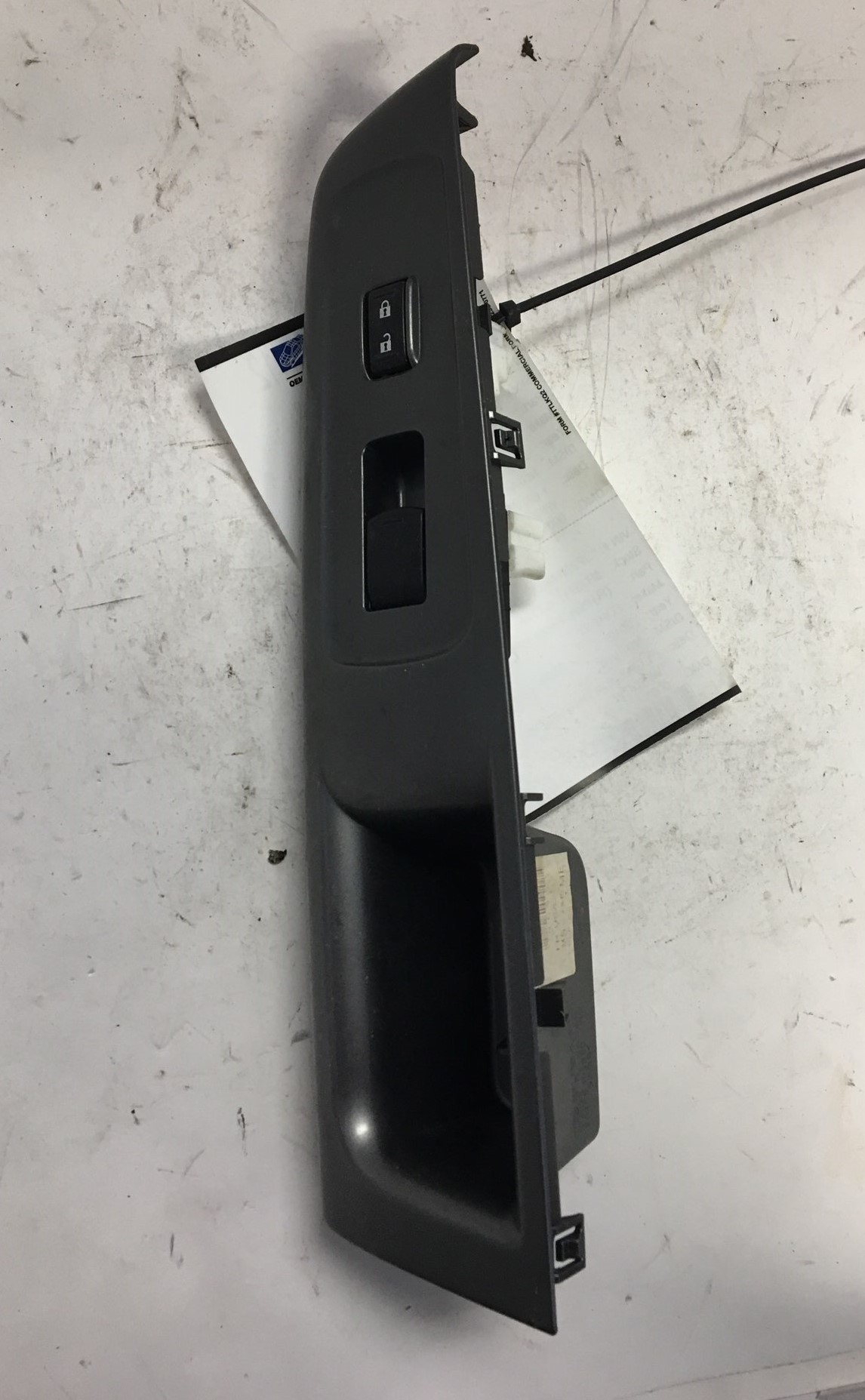 Pre-Owned 12 Subaru Forester RH Passenger Front Window Switch OEM LKQ (Good)