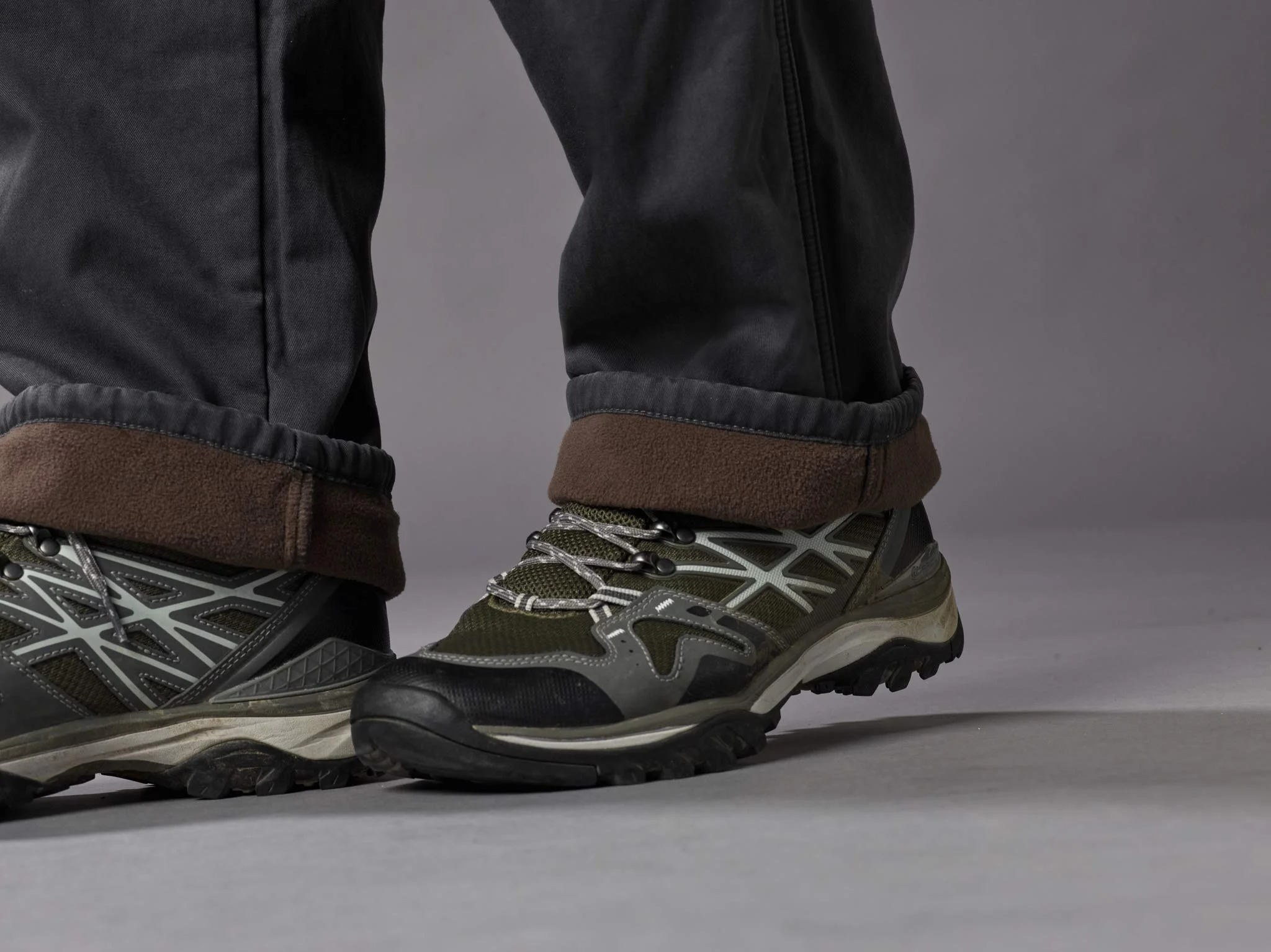 Mens 42X30 Relaxed Fit Fleece-Lined Cargo Pants 42