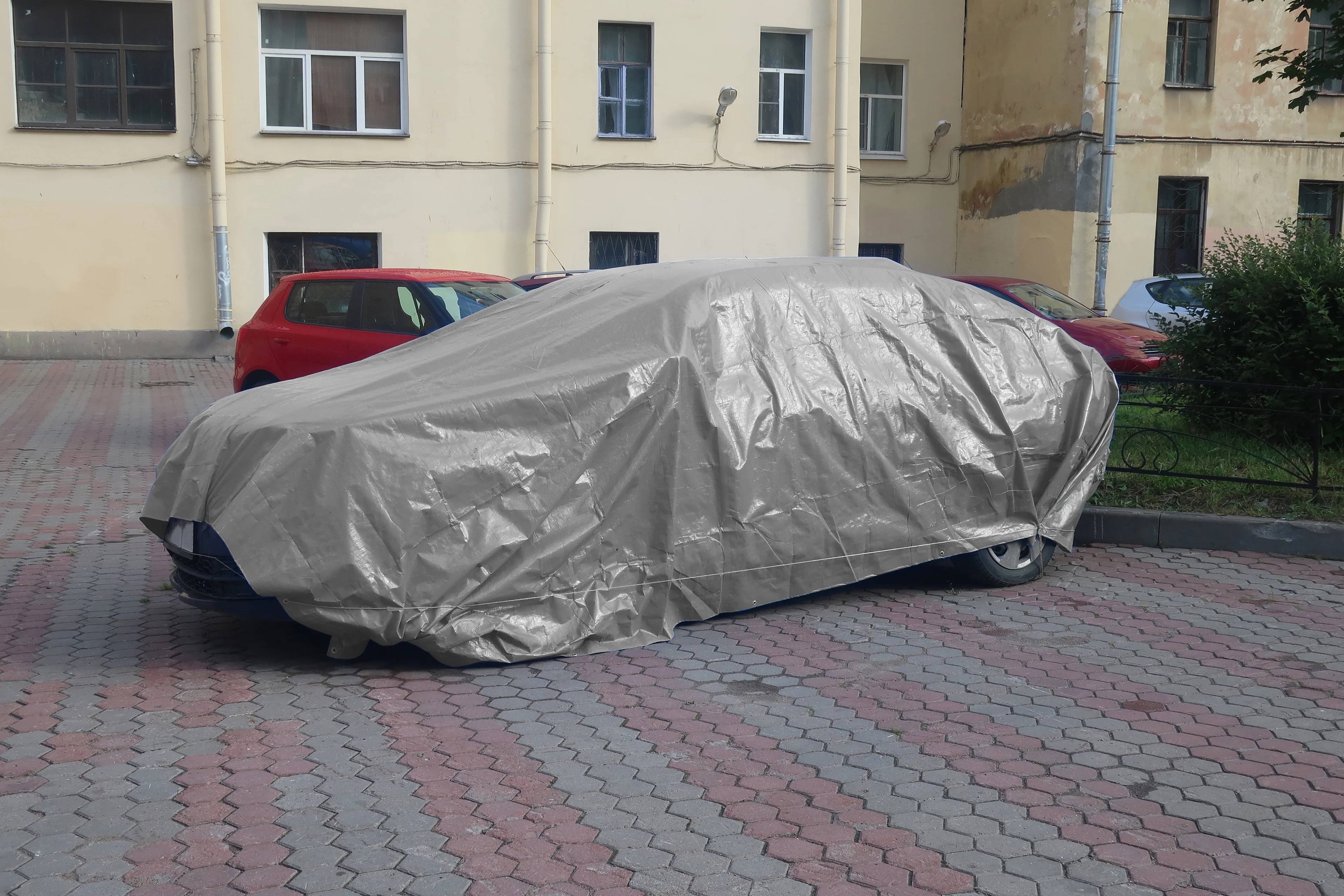 Boen 50 x 100 Silver/Black Tarp 14x14 weave