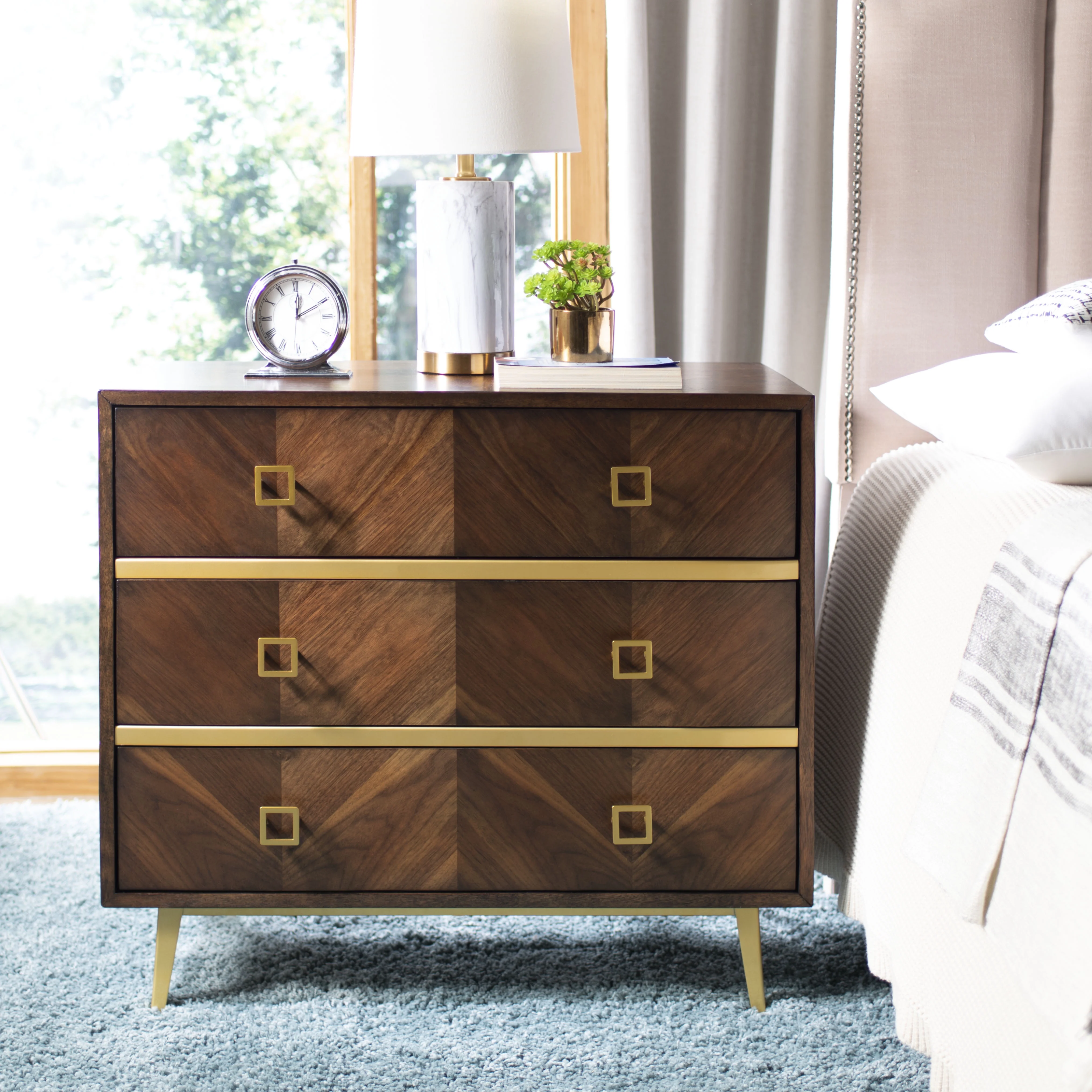 SAFAVIEH Katia Retro Chic Three Drawer Chest, Walnut/Gold
