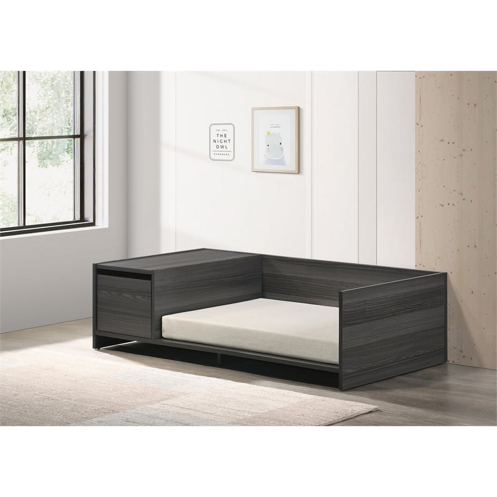 Progressive Furniture Bruno Pet Bed W/Cushion in Dark Gray/Off White