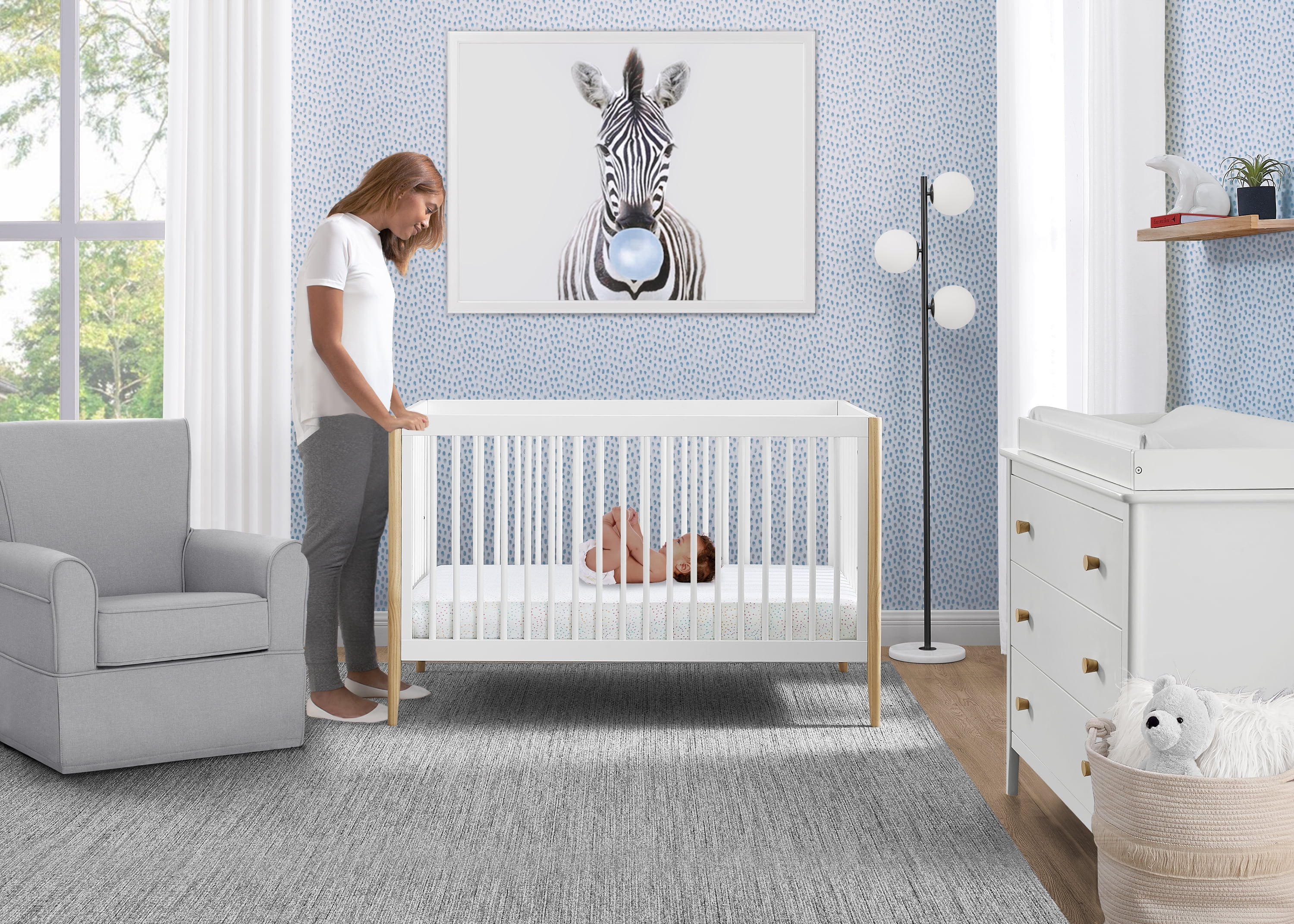 Delta Children Casey 4-in-1 Convertible Crib, Bianca White/Natural