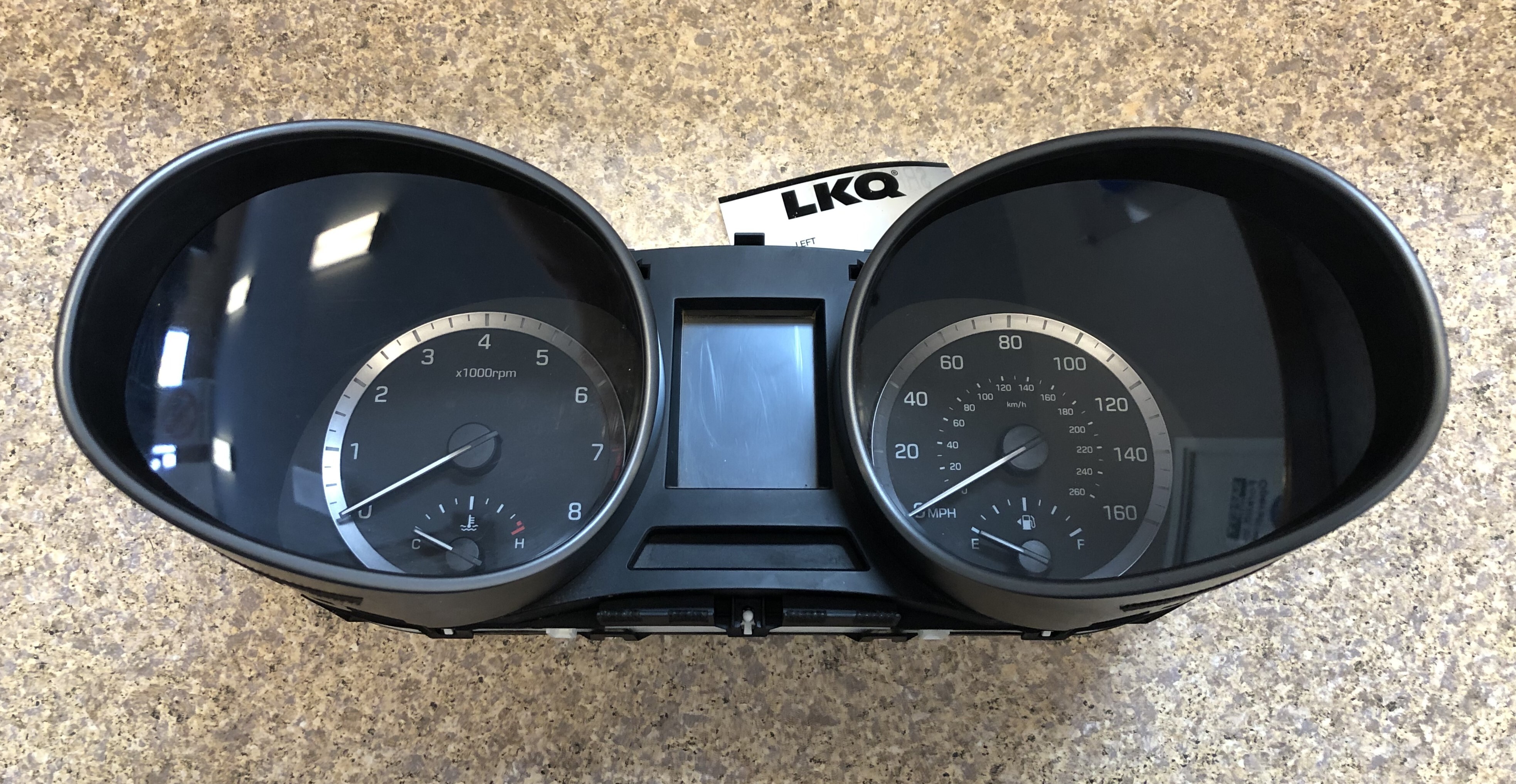 Pre-Owned 17-19 Hyundai Santa Fe Speedometer Speedo Head Cluster 158k Miles OEM LKQ (Good)