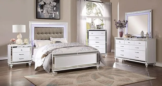 Contemporary White Solid Wood Queen Bedroom Set 3pcs FOA CM7977WH Brachium