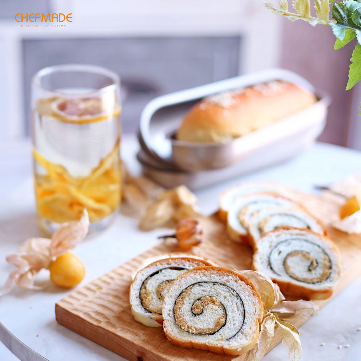 CHEFMADE 7-Inch Loaf Pan Set, Mini 4Pcs Non-Stick Hotdog-Shaped Bread and Cake Bakeware