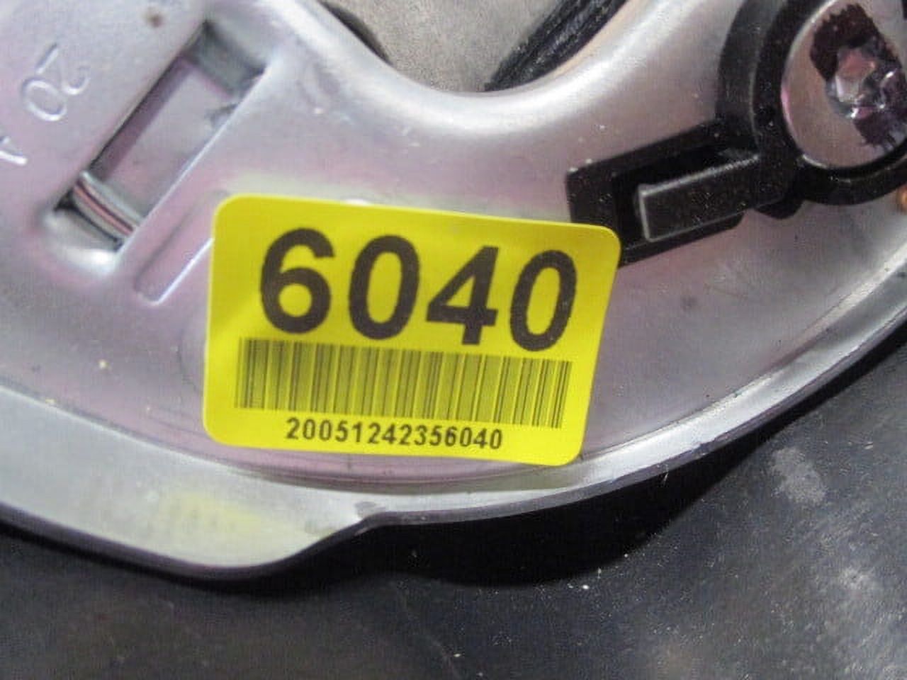 Pre-Owned 2020 Chevrolet Trax Steering Wheel w/Controls OEM (Good)