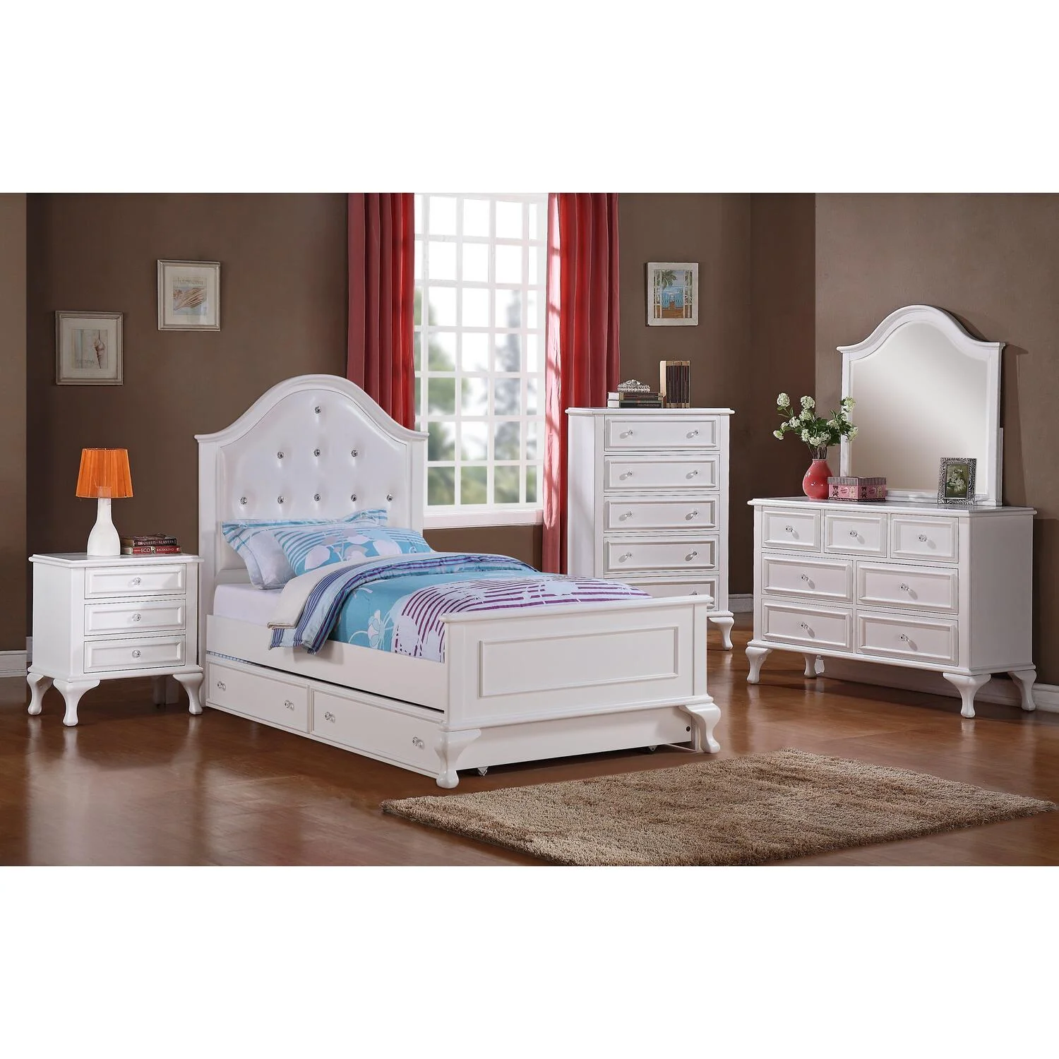 Picket House Furnishings Jenna 6 Piece Full Bedroom Set in White
