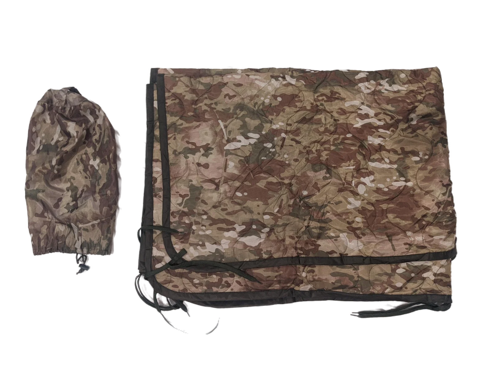 Military Poncho Liner Camo Woobie Military Insulated Camping Blanket Large Portable Lightweight Water Resistant for Hiking and Outdoor Survival Multicam