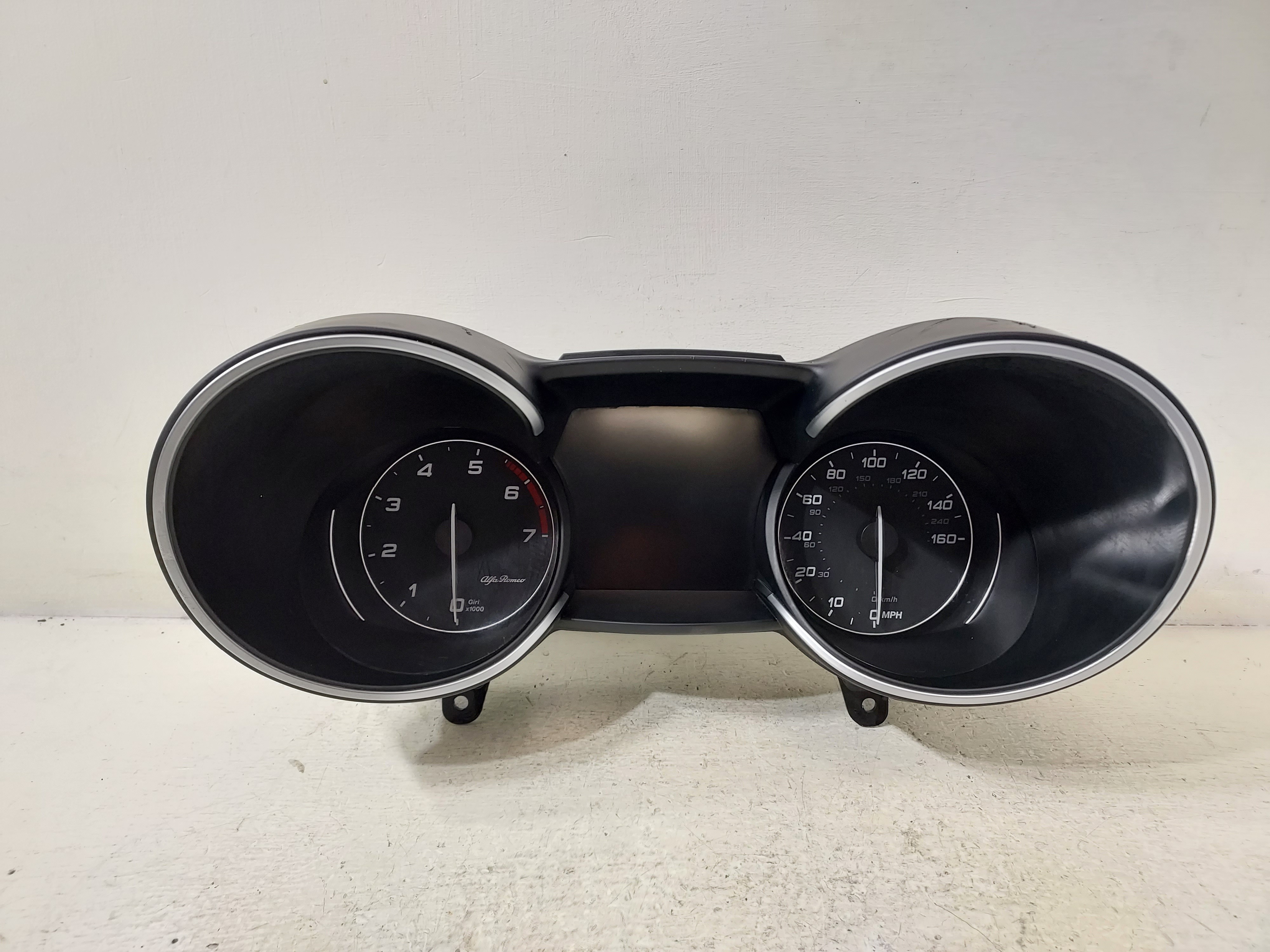 Pre-Owned 2018-2019 Alfa Romeo Stelvio Speedo Speedometer Cluster 63K Miles OEM LKQ (Good)