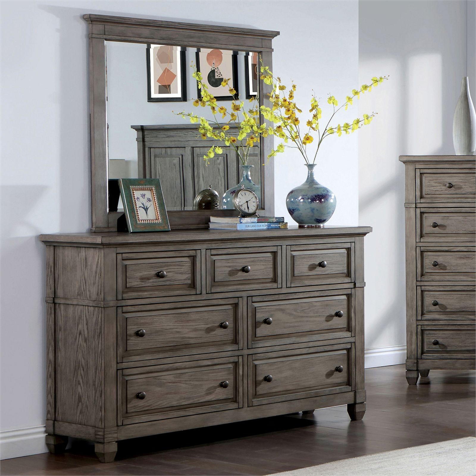 Furniture of America Aemen Wood 7-Drawer Dresser with Mirror in Gray
