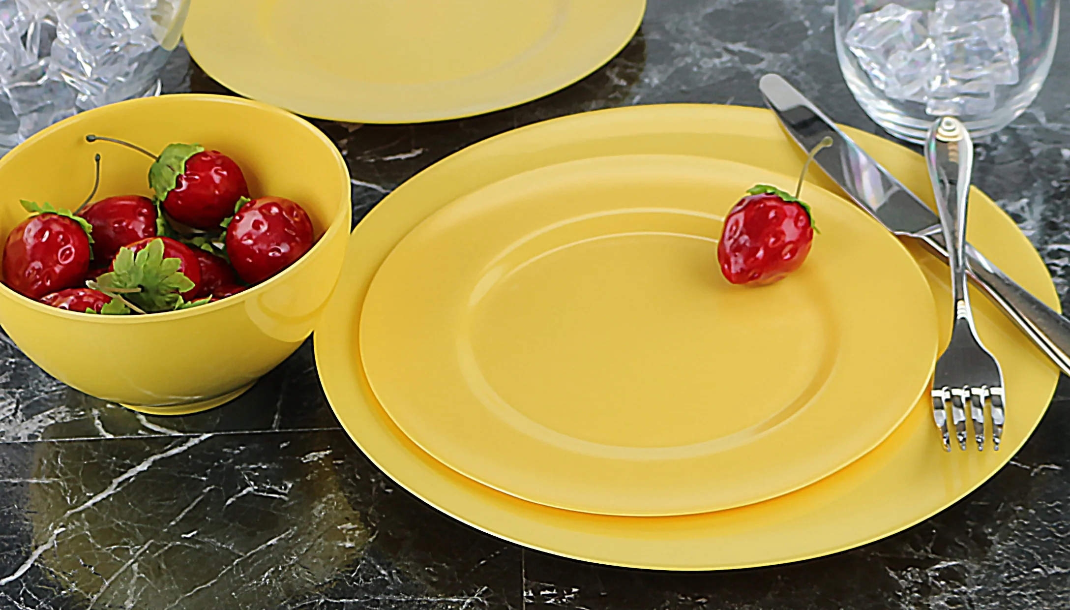 Calypso Basics, 6pc Melamine Dinner Plate Set, Lemon