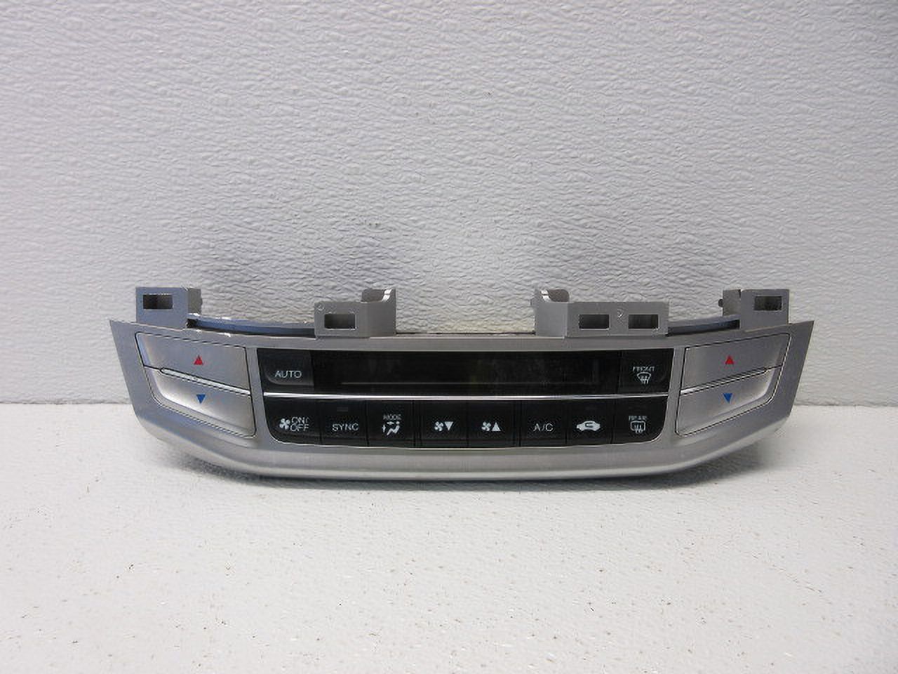 Pre-Owned 2013-2015 Honda Accord Heat A/C Temperature Control Unit OEM LKQ (Good)