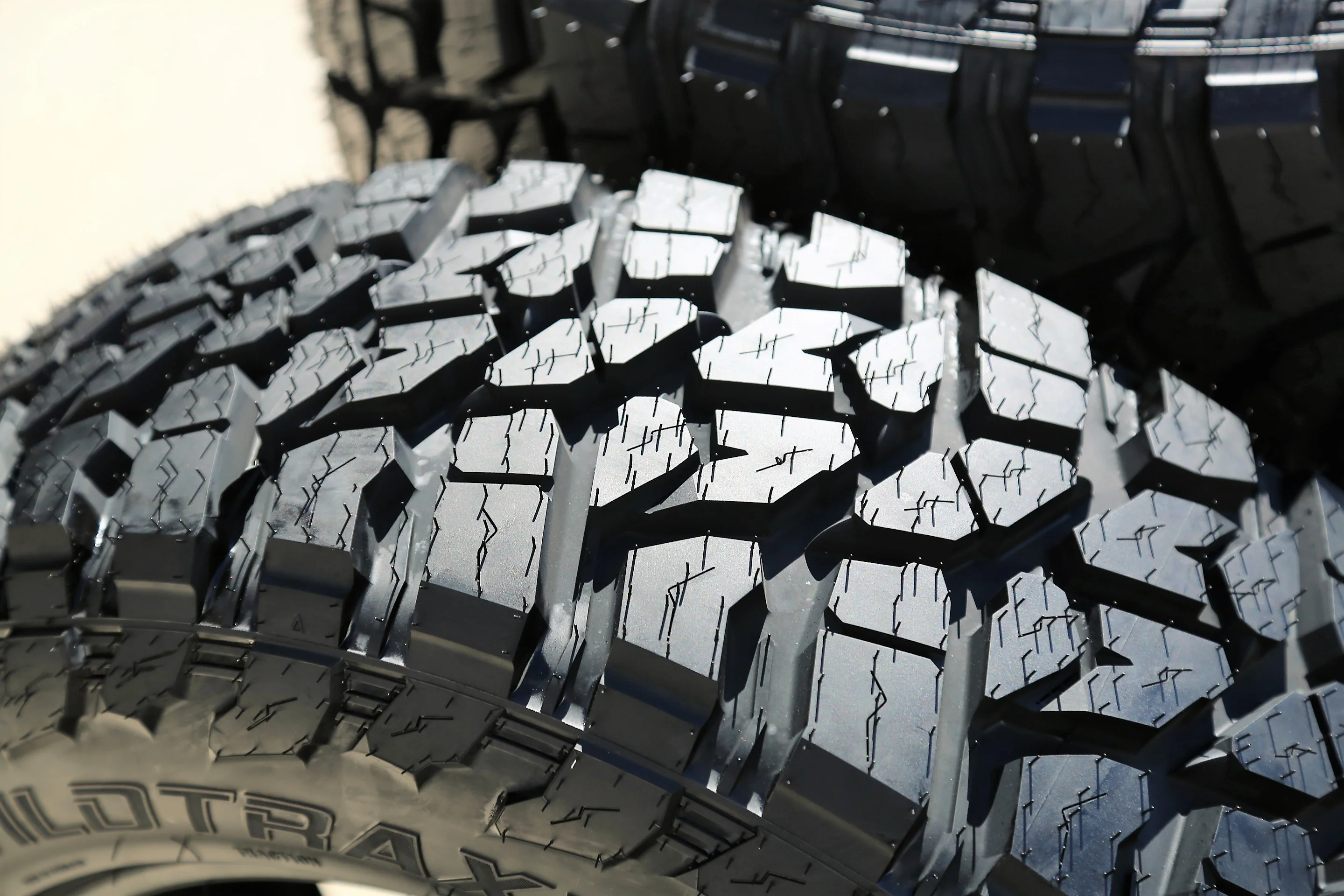 Tire Landspider Wildtraxx M/T LT 35X12.50R17 Load E 10 Ply MT Mud