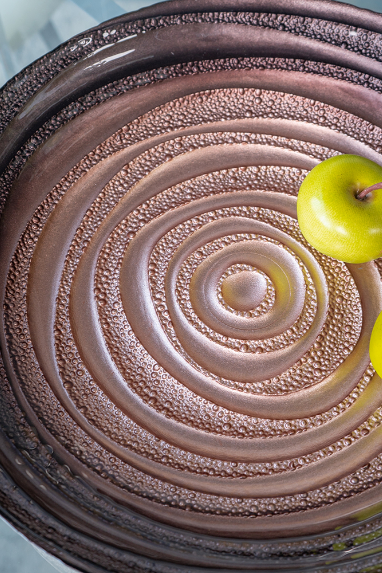 CC Home Furnishings Swirl Glass Charger - 15.75