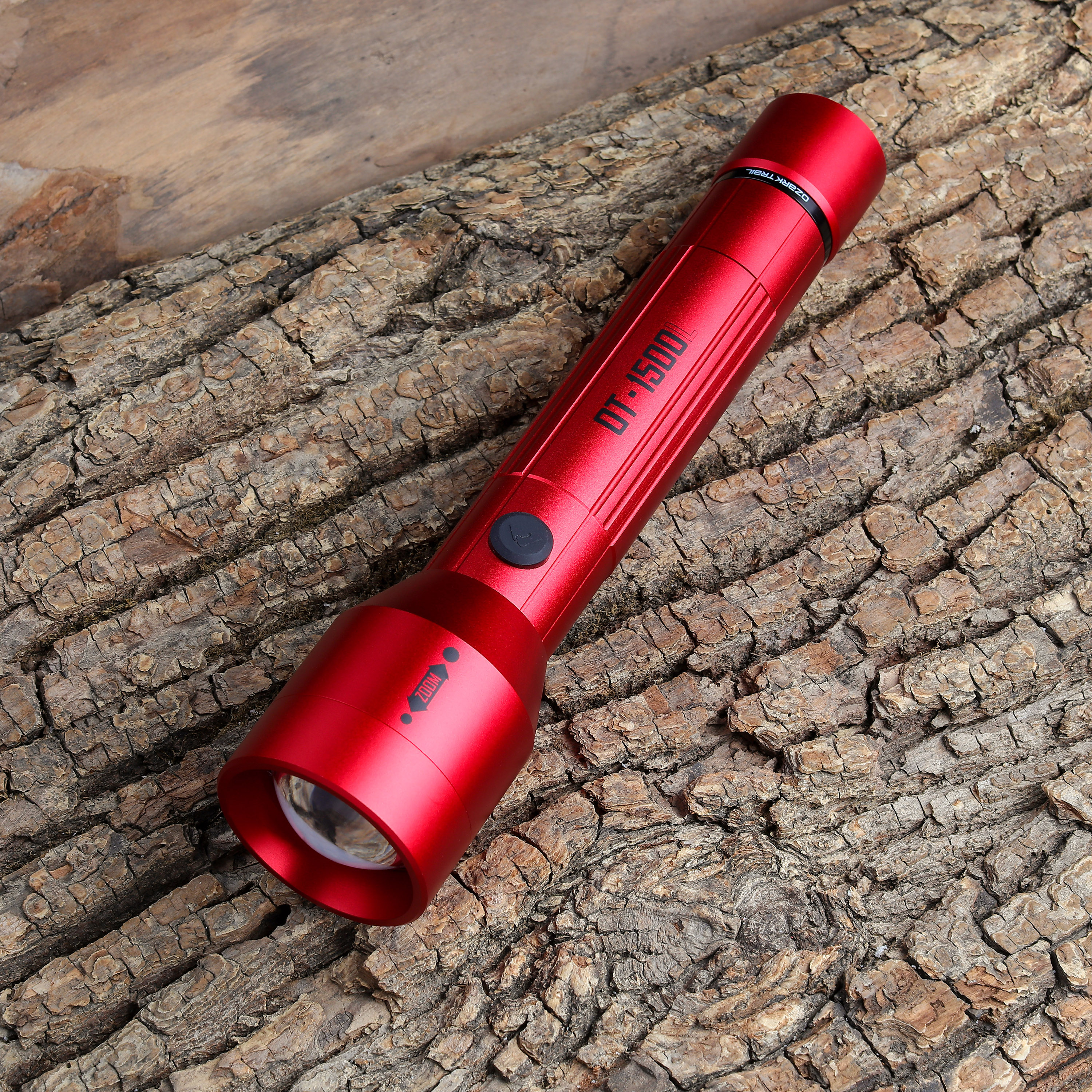 Ozark Trail LED 1500 Lumens Flashlight