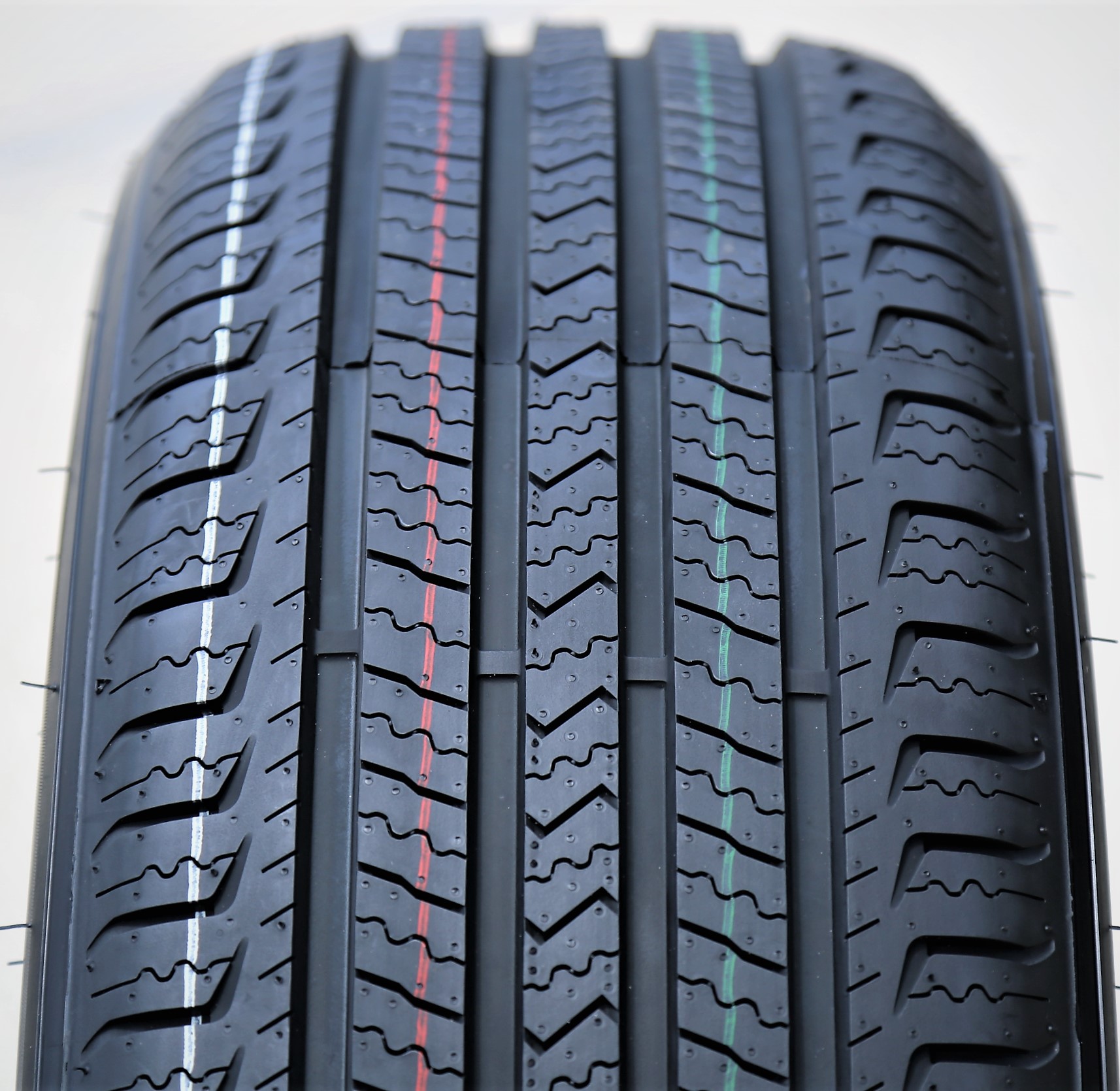 Tire Haida SCEPHP HD837 H/T 235/65R17 104H AS A/S All Season
