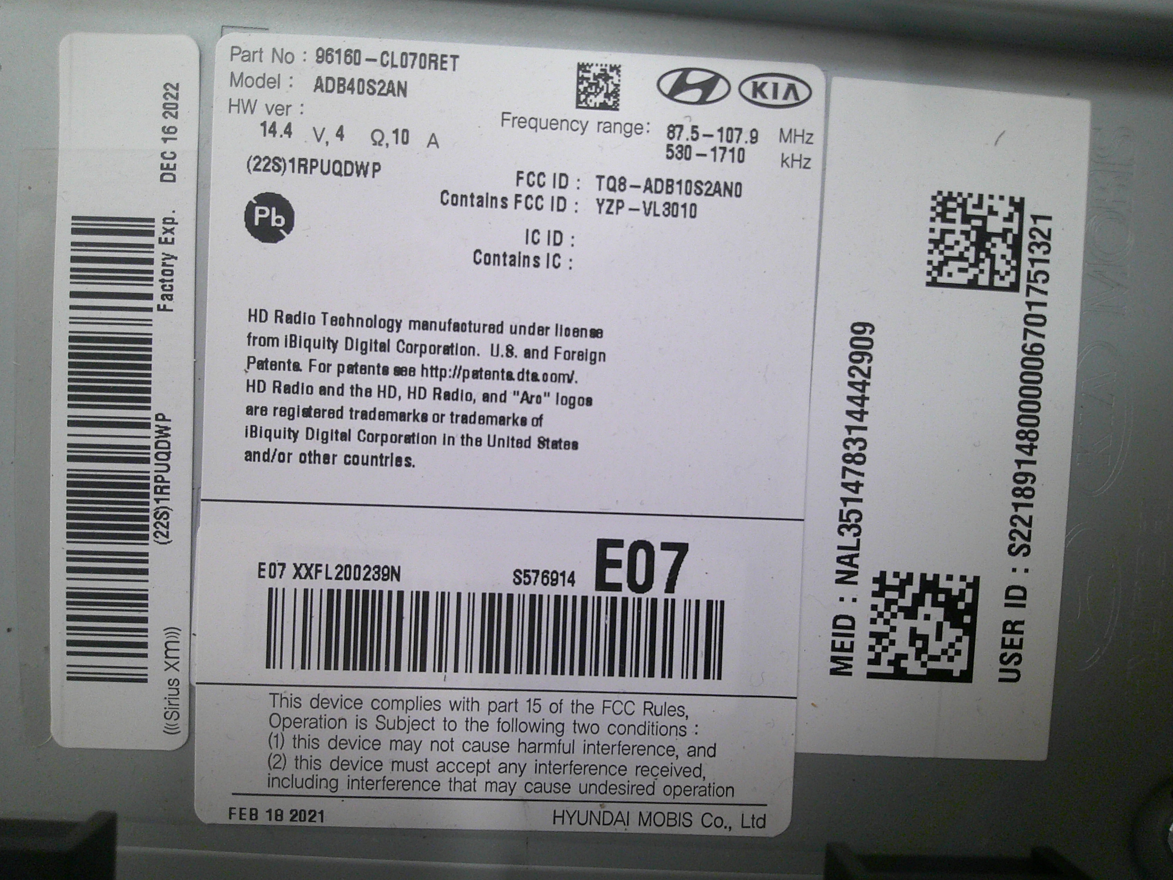 Pre-Owned 21 Hyundai Santa Fe AM FM Sirius Radio Receiver Display OEM LKQ (Good)