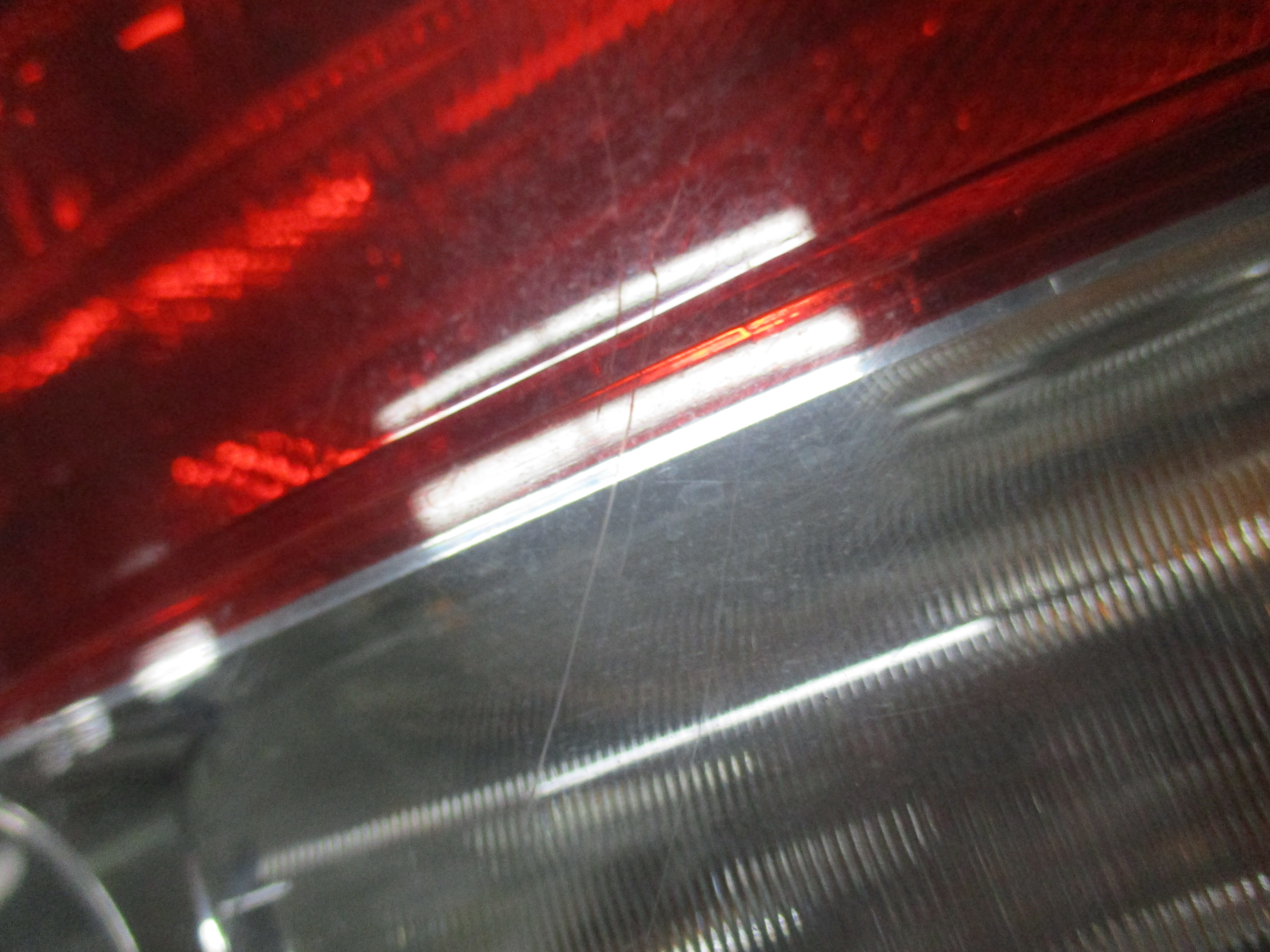 Pre-Owned 2009-2011 Honda Civic Passenger RH Tail Light Lamp OEM (Good)